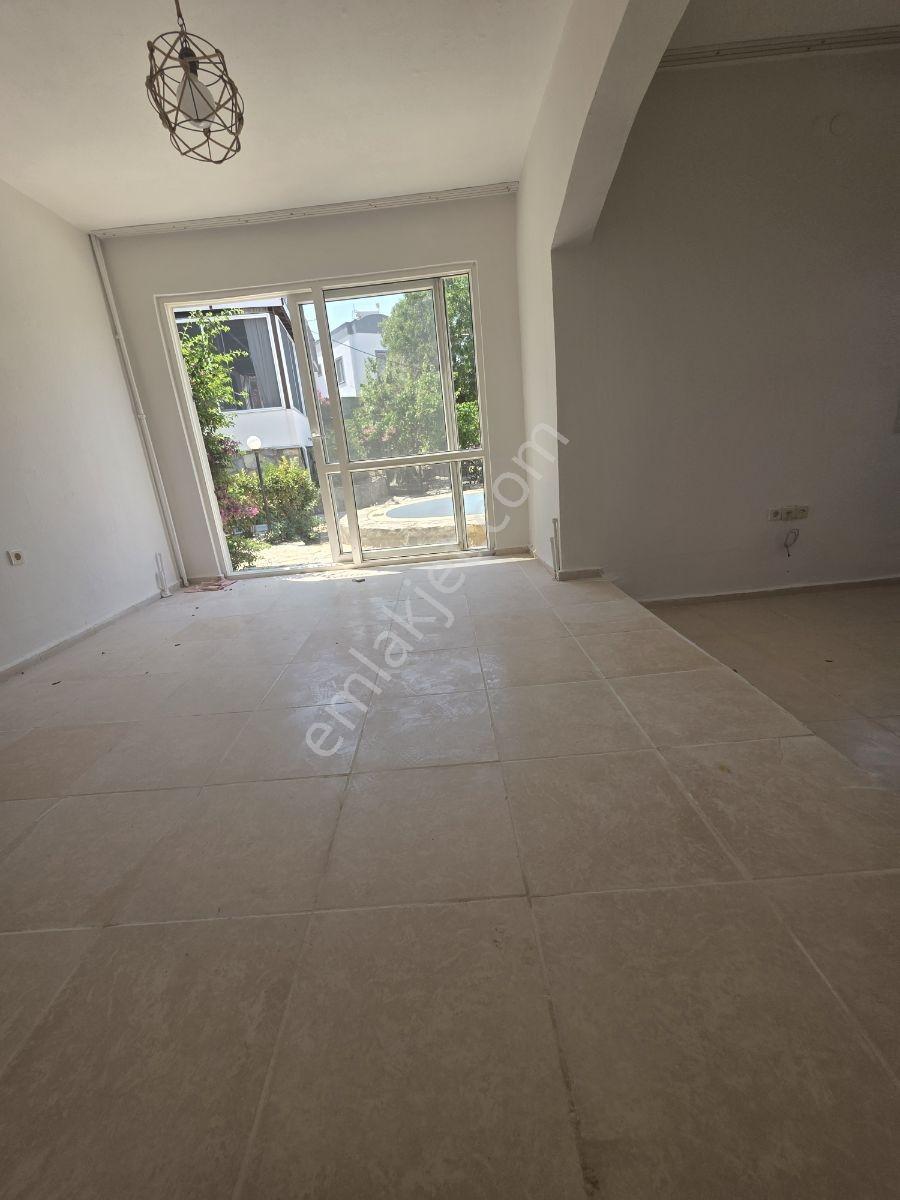 Bodrum Yalıkavak Marinaya Yakın Site İçinde Bahçeli Villa - Görsel 10