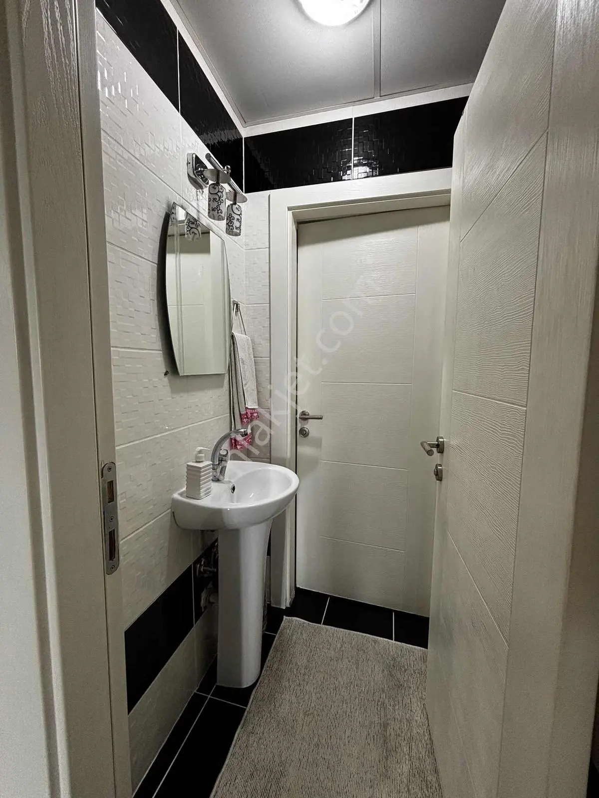 Görgülü Emlak'tan Zümrüt Evler Sitesi'nde Satılık 2+1 Daire - Görsel 10