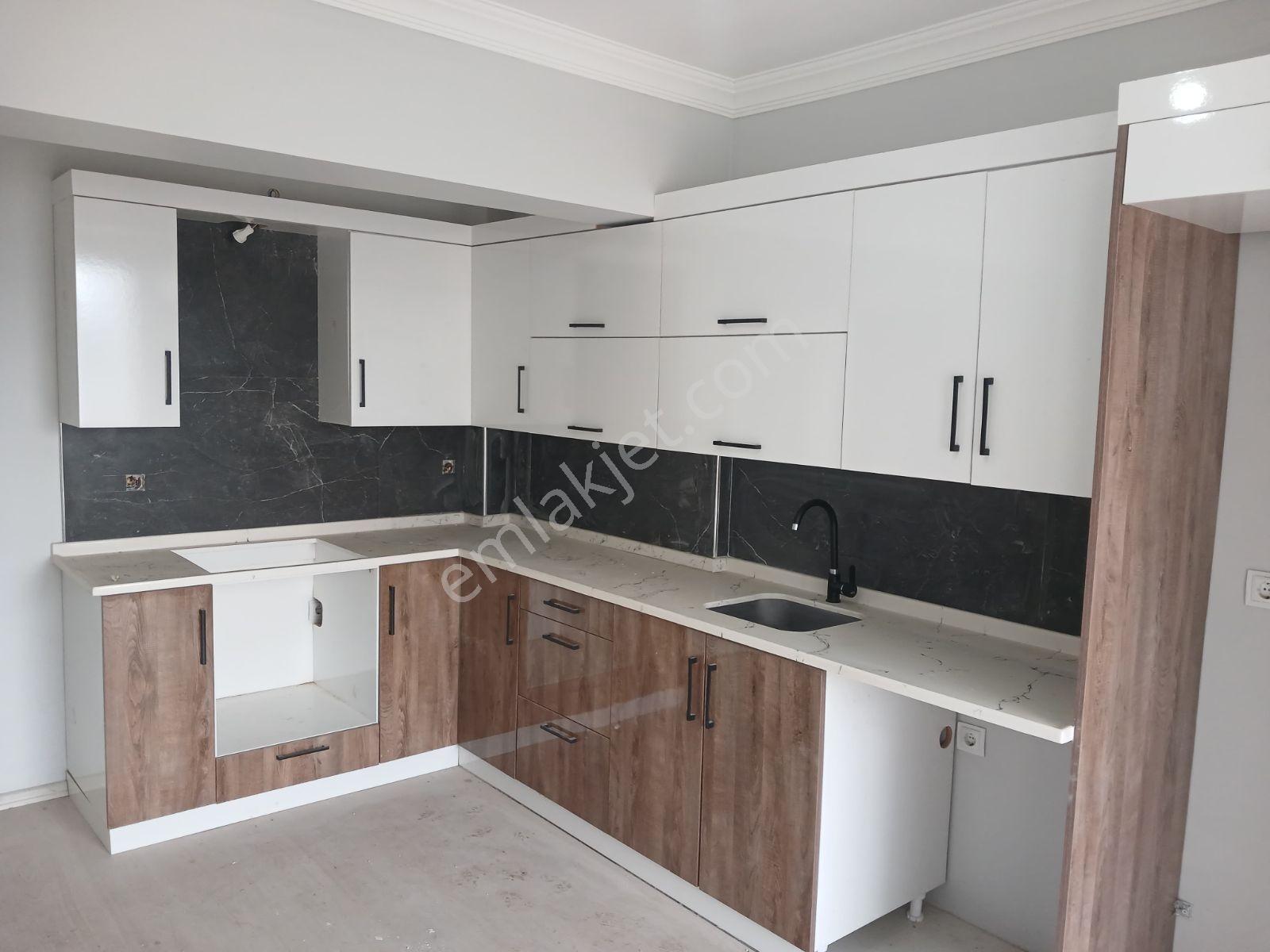 Veyisoğlu Satıyor | Kapalı Otoparklı Podyum Teraslı 3+1 Dairemiz - Görsel 13