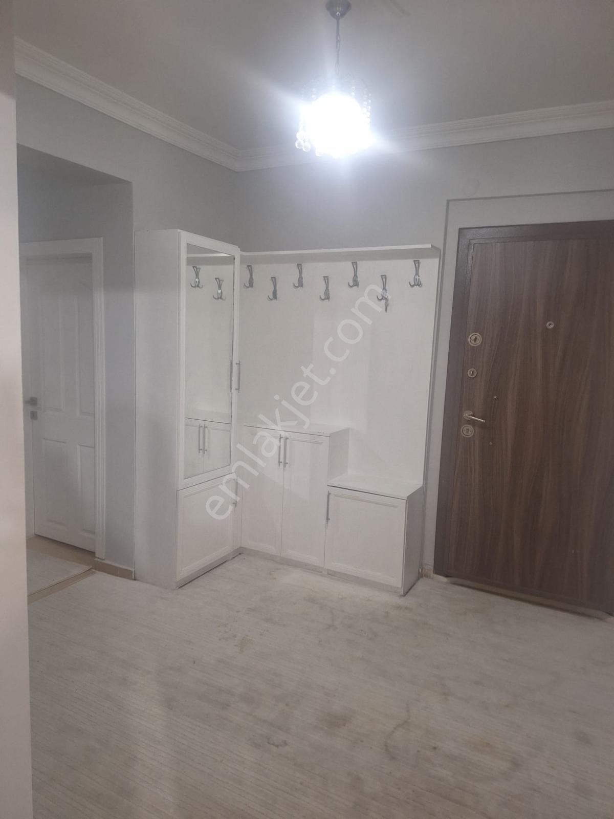 Barış Sitesi'nde 3+1 Asansörlü Otoparklı Masrafsız Daire - Görsel 8