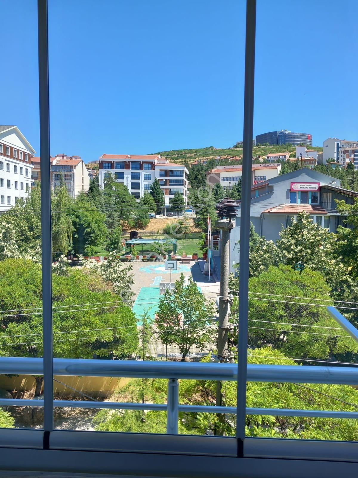 Barış Sitesi'nde 3+1 Asansörlü Otoparklı Masrafsız Daire - Görsel 14