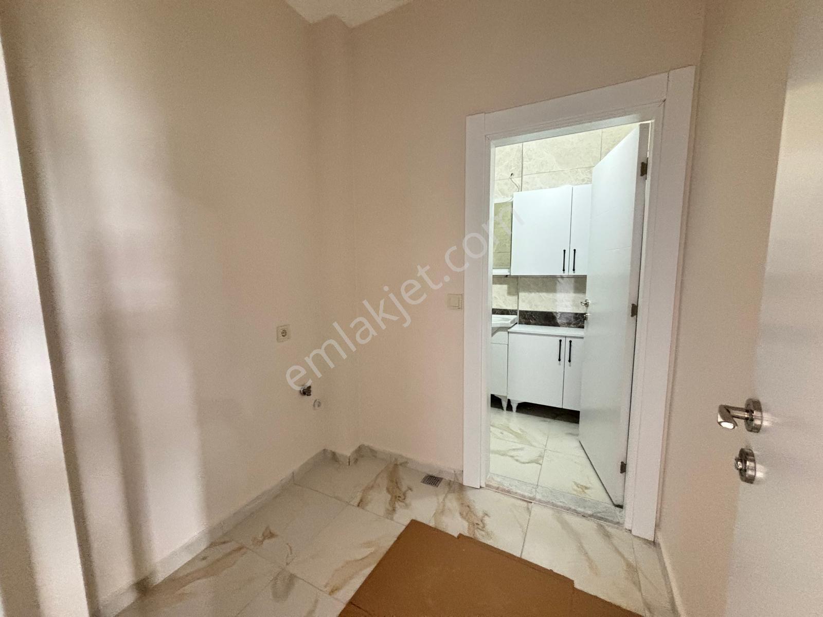 Yomra Mah. Deniz Manzaralı Ve Eşyalı Satılık Sıfır Daire - Görsel 7