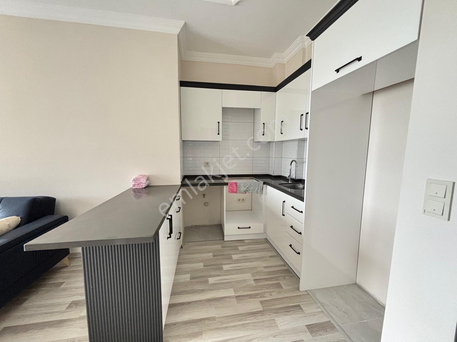 Yomra Mah. Deniz Manzaralı Ve Eşyalı Satılık Sıfır Daire - Görsel 11