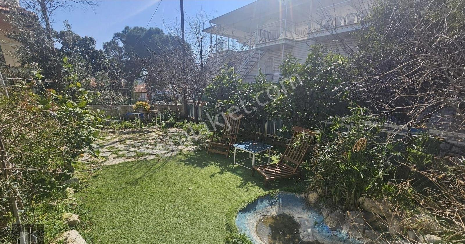Akarca Mahallesi'nde Deniz Manzaralı Satılık 5+1 Tripleks Villa - Görsel 30