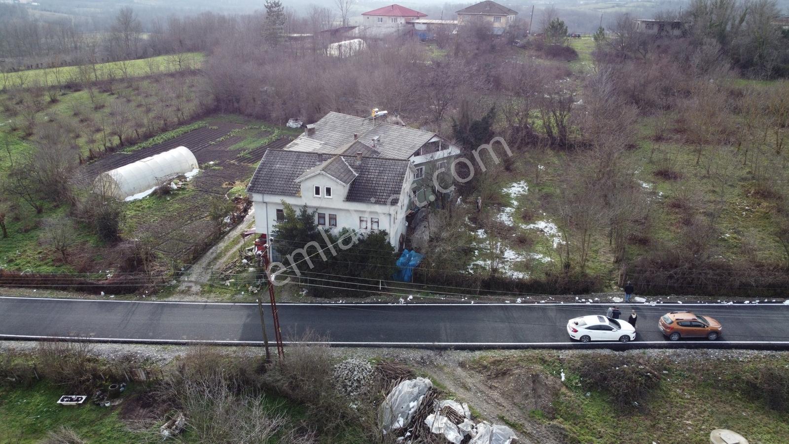 Çaycuma Serdaroğlunda Projeli Muhteşem Doğası İle Satılık Arsa