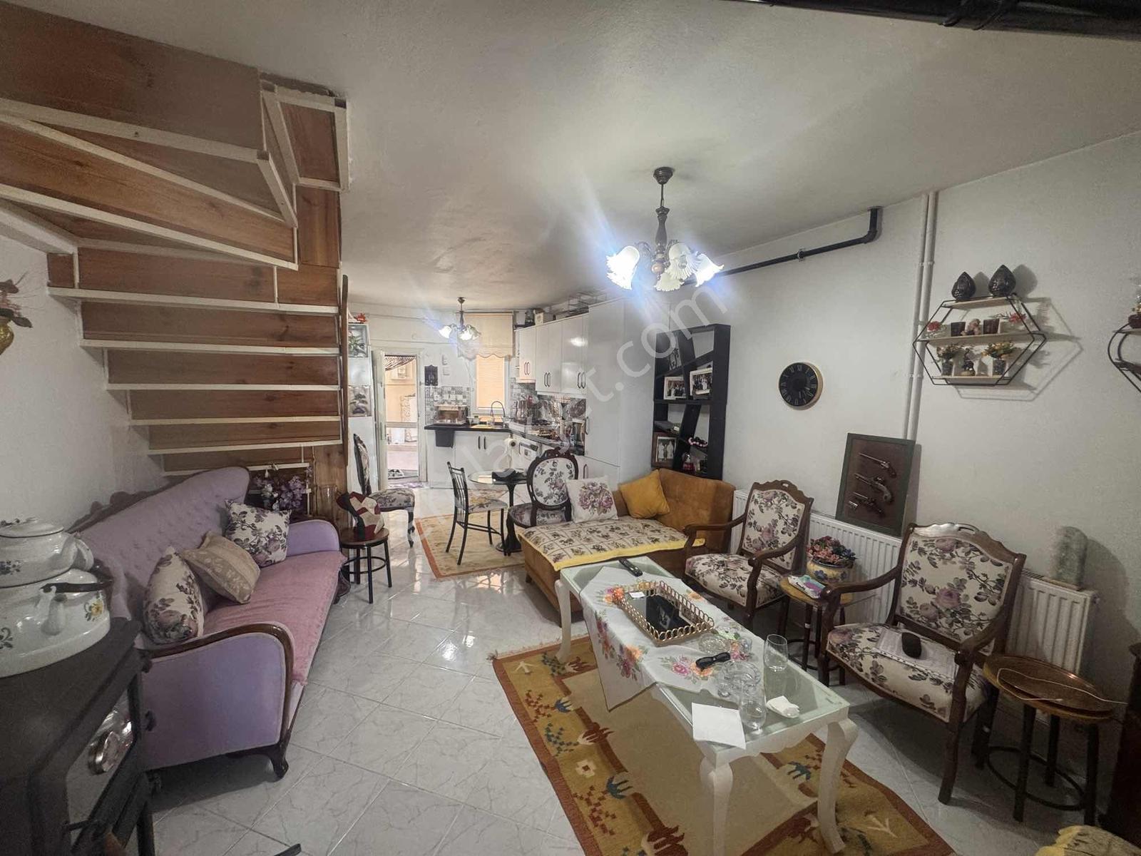 Silivri Nurkent Tatil Sitesi Deniz Cepheli Eşyalı Satılık Villa - Görsel 21