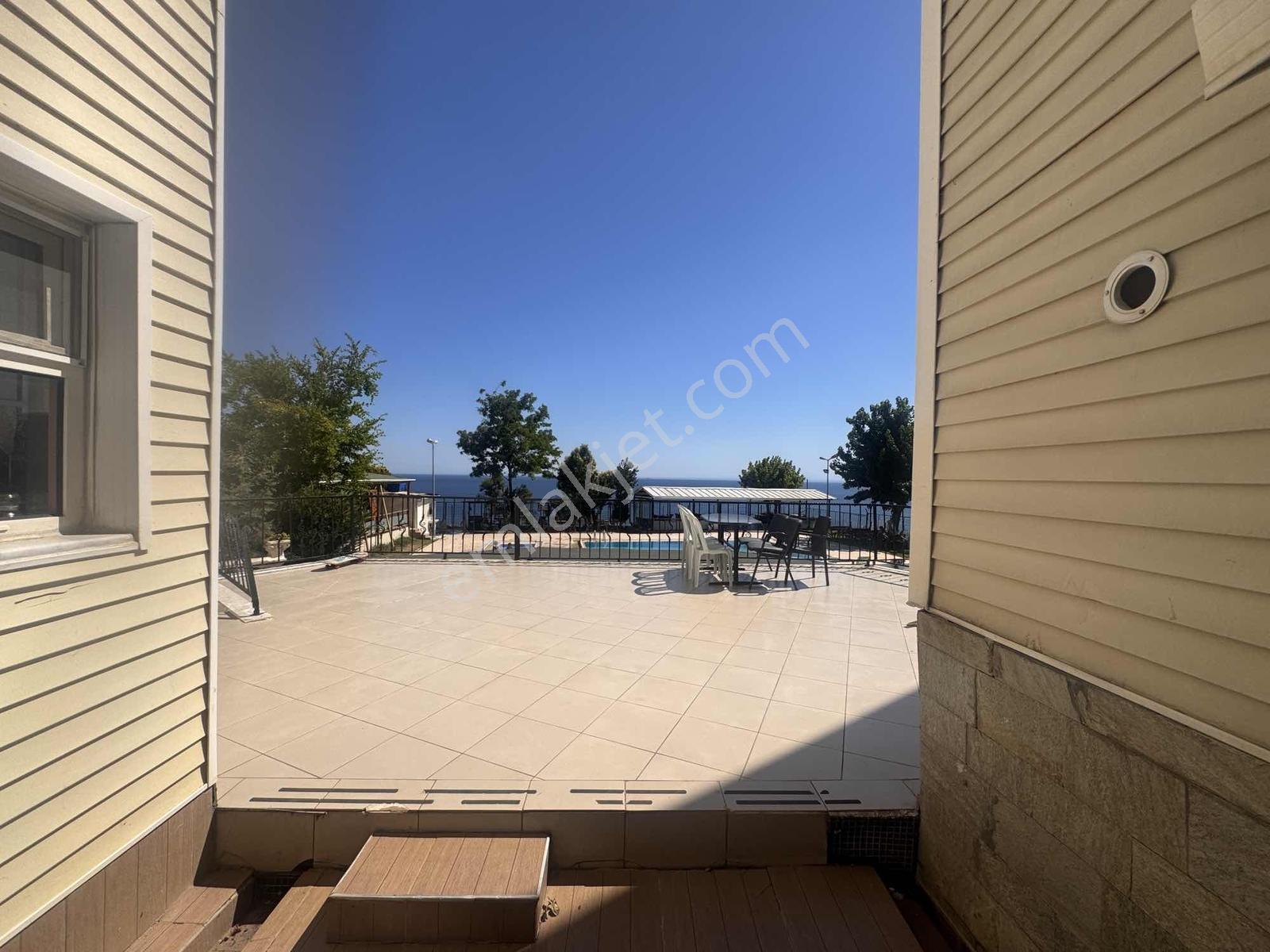 Silivri Nurkent Tatil Sitesi Deniz Cepheli Eşyalı Satılık Villa - Görsel 13