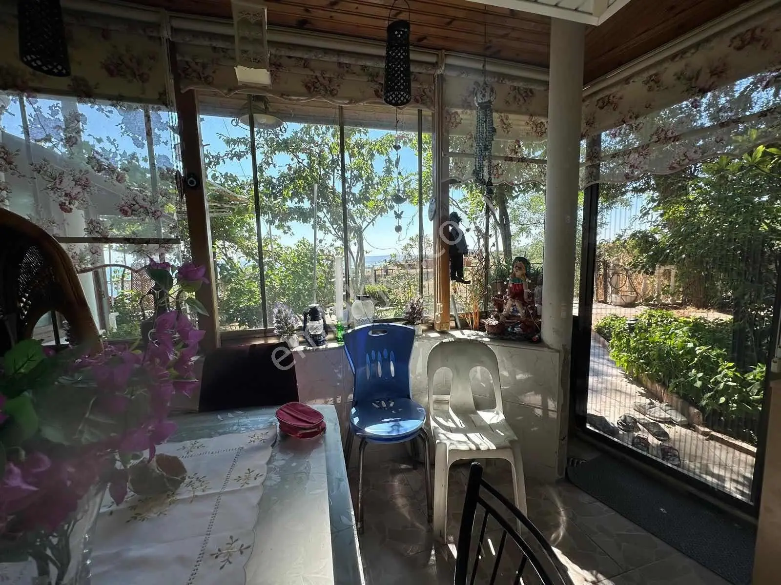 Silivri Nurkent Tatil Sitesi Deniz Cepheli Eşyalı Satılık Villa - Görsel 14