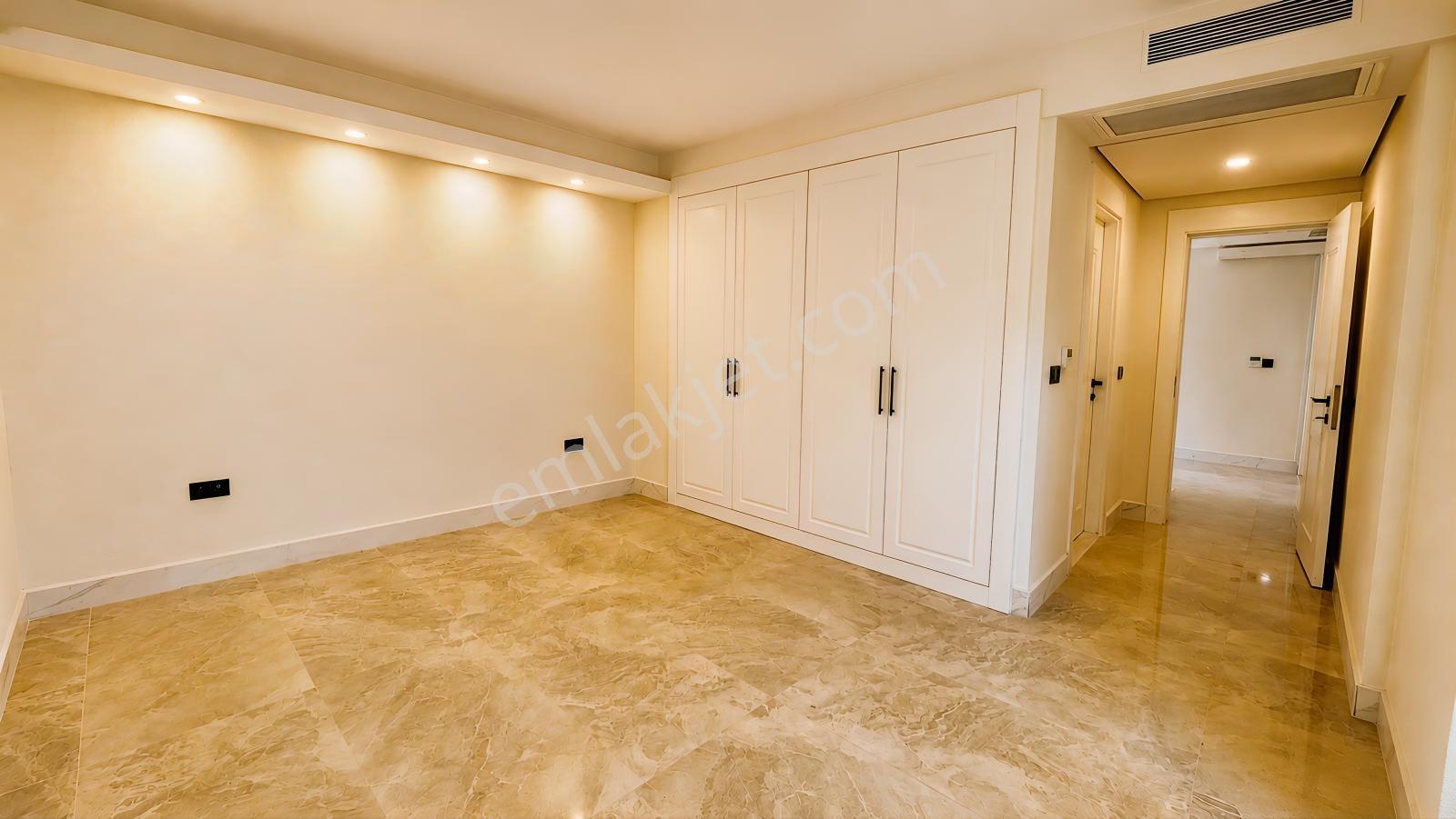 Bodrum Yalıkavak Denize 290 Mt Müstakil 5+2 Özel Havuzlu Villa - Görsel 11