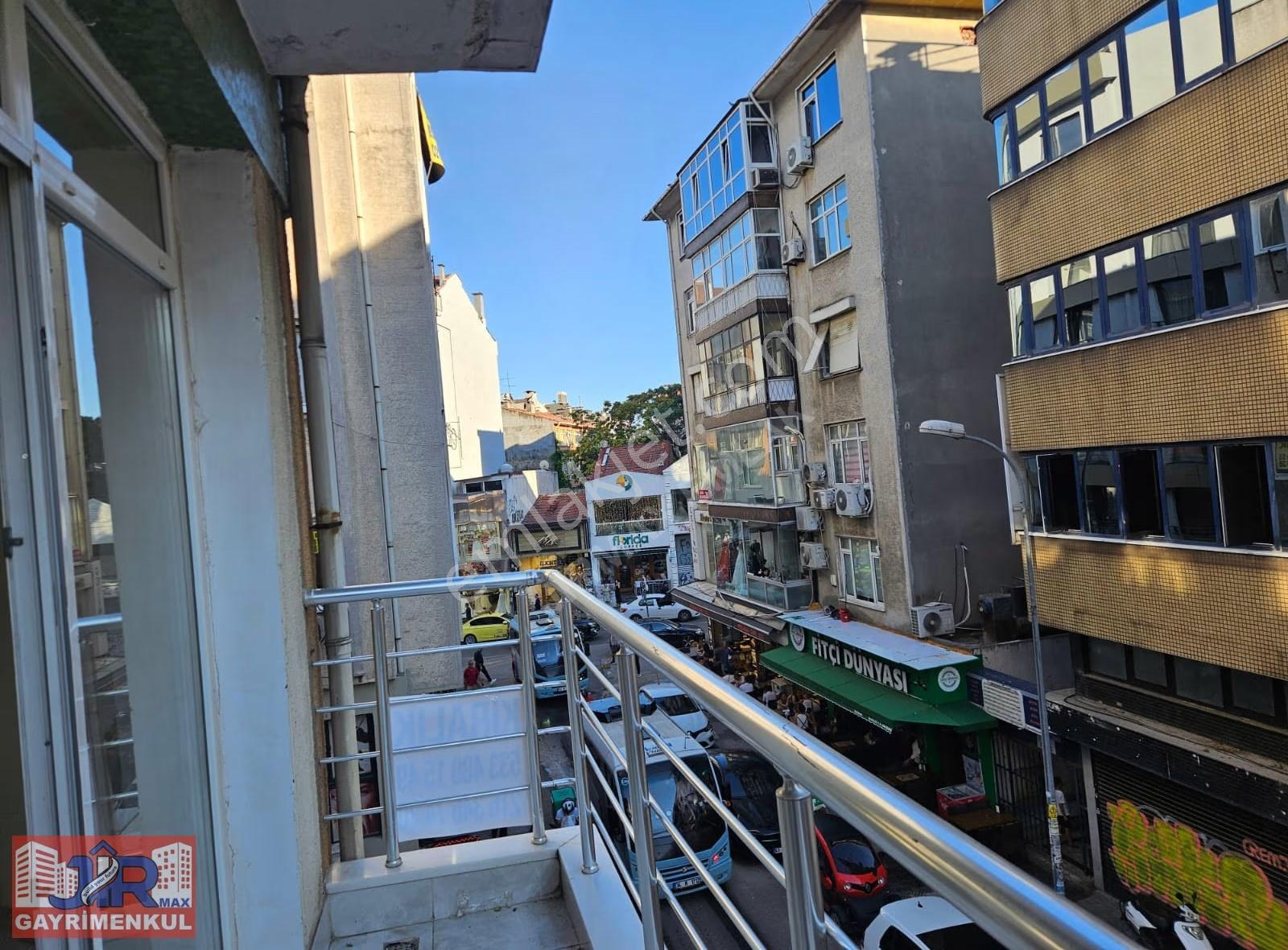 Jirmax Emlak'tan, Kadıköy'de, Kiralık, 3+1, 150m2, Geniş Daire - Görsel 2
