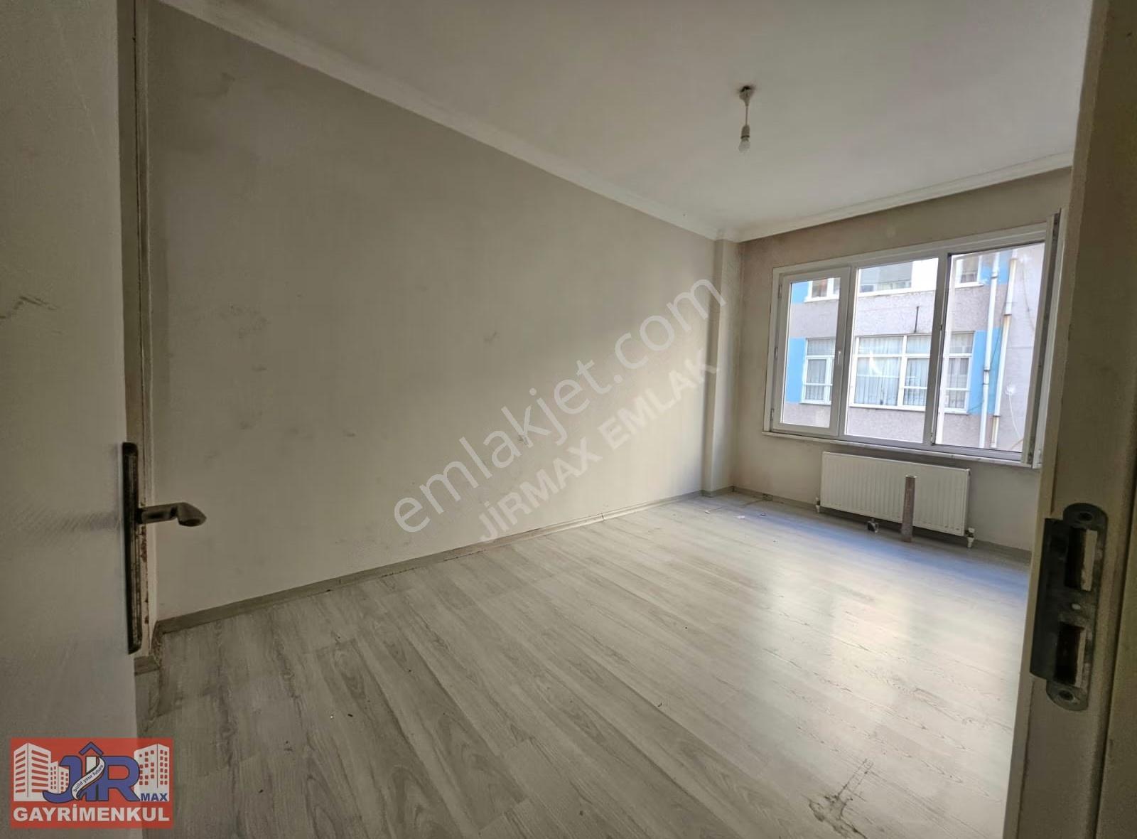 Jirmax Emlak'tan, Kadıköy'de, Kiralık, 3+1, 150m2, Geniş Daire - Görsel 20