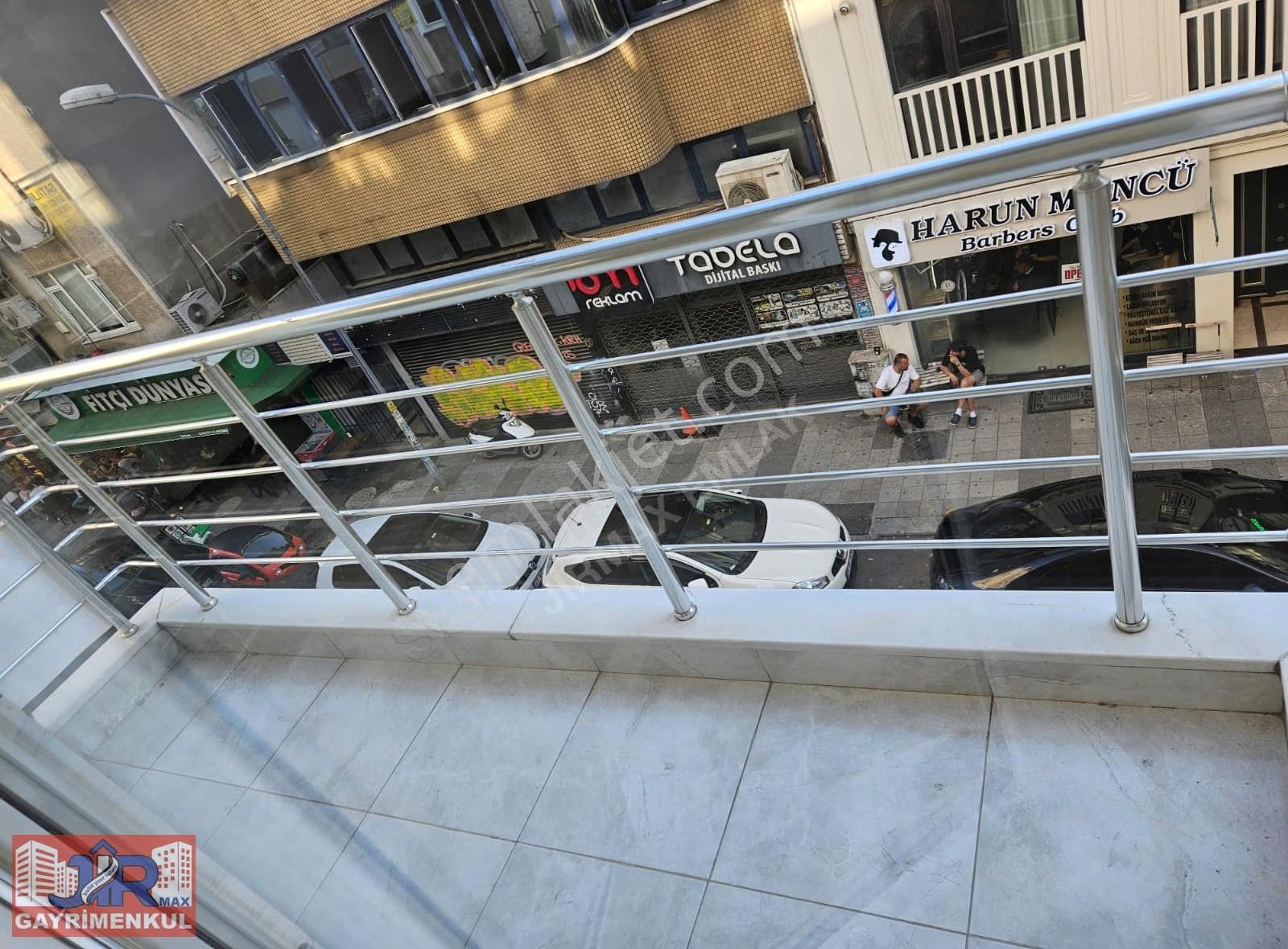 Jirmax Emlak'tan, Kadıköy'de, Kiralık, 3+1, 150m2, Geniş Daire - Görsel 9