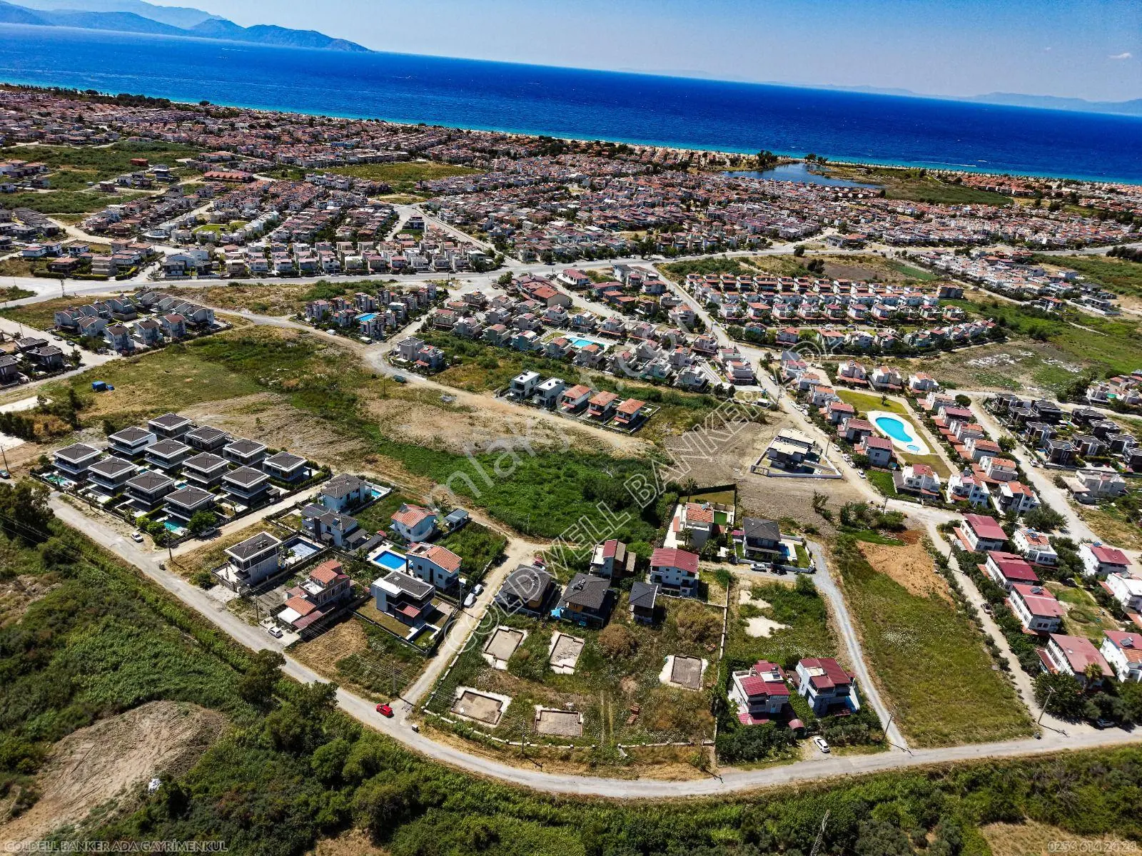 Kuşadası Güzelçamlı'da Satılık İmarlı Arsa - Dubleks Fırsatı