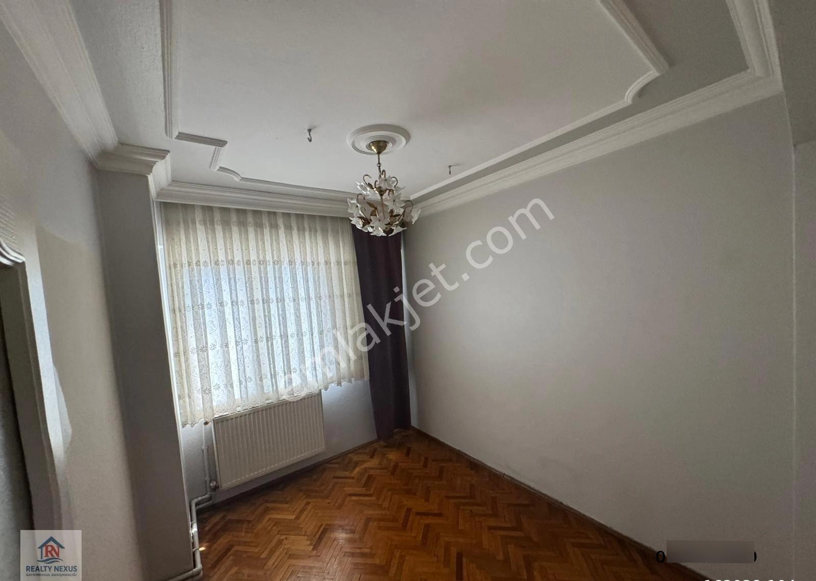 Realty Nexus'dan Kiralık 3+1 Daire Uluyol'da - Görsel 7