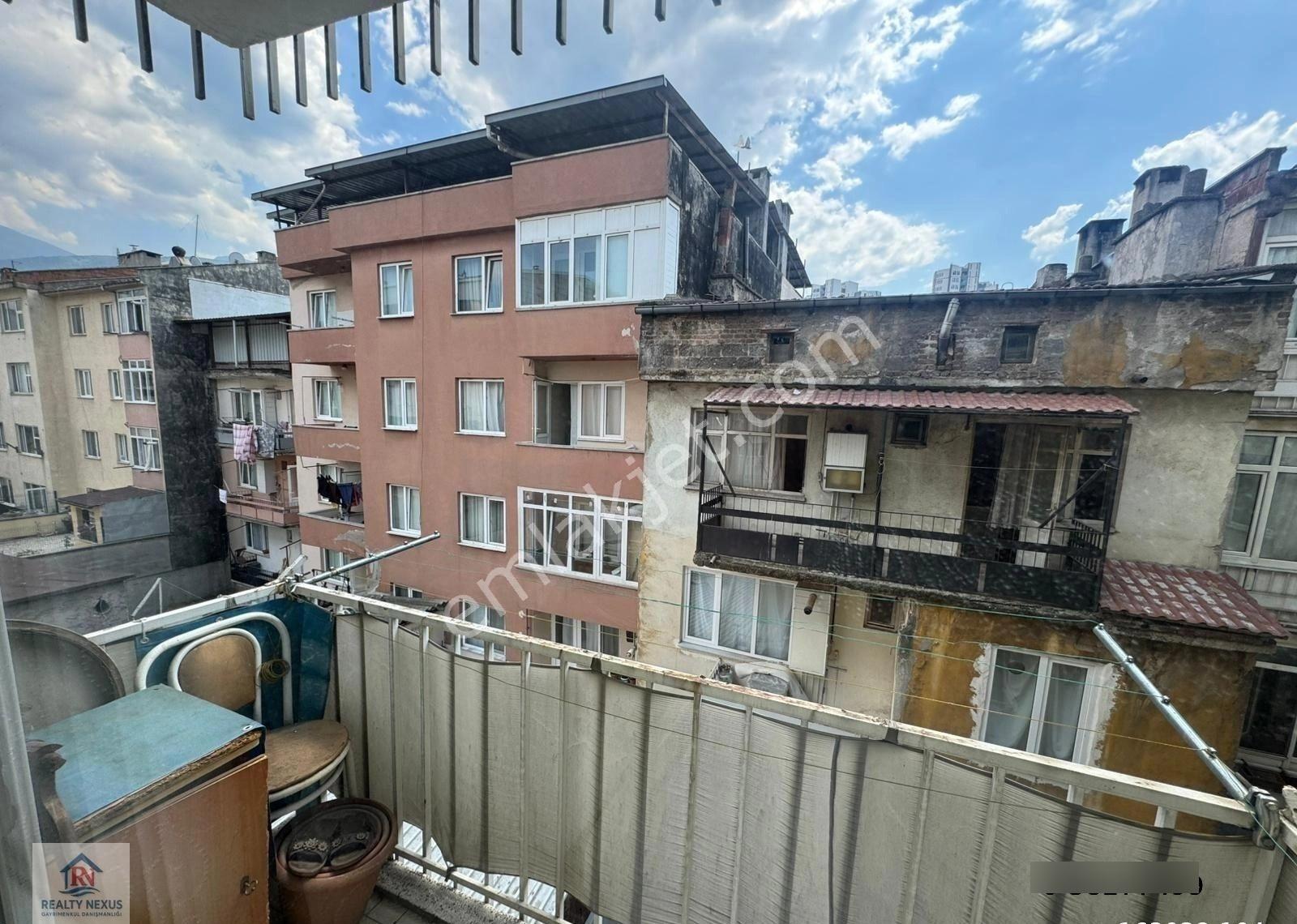 Realty Nexus'dan Kiralık 3+1 Daire Uluyol'da - Görsel 4