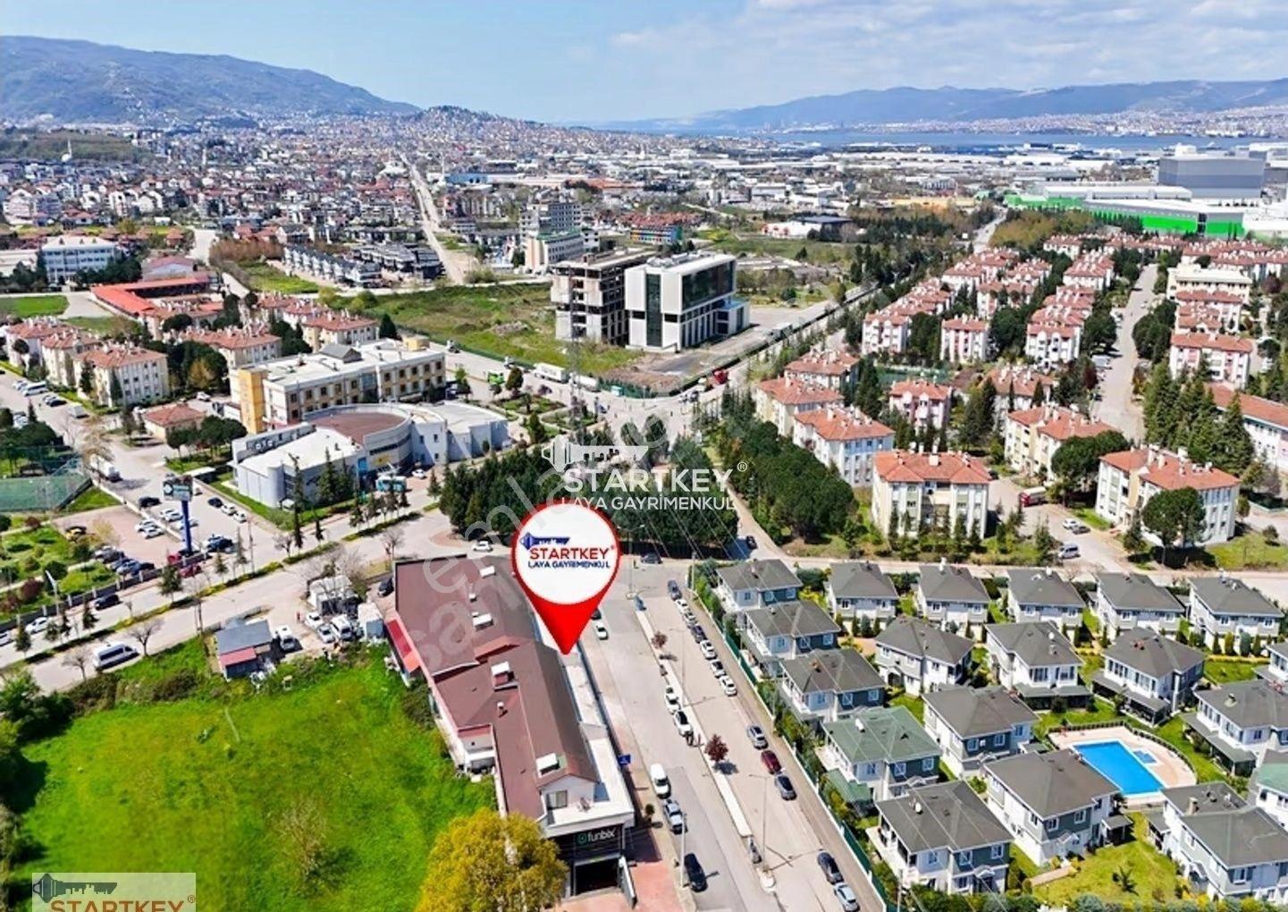 Başiskele'de Kiracılı, Hazır Gelirli 80 M² Satılık İş Yeri - Görsel 3