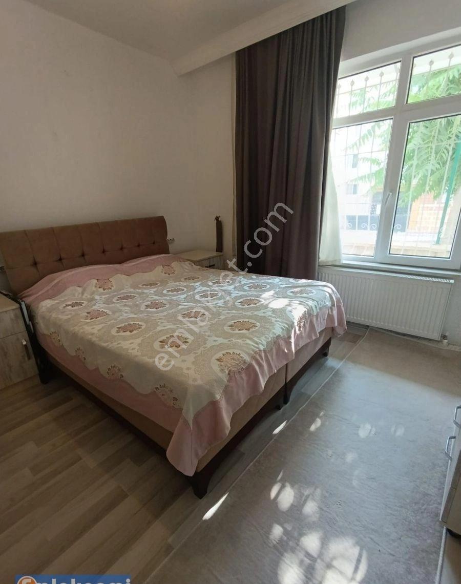 Nefise Sultan'da Satılık 2+1 Daire, Zemin Kat, 115m² - Görsel 10