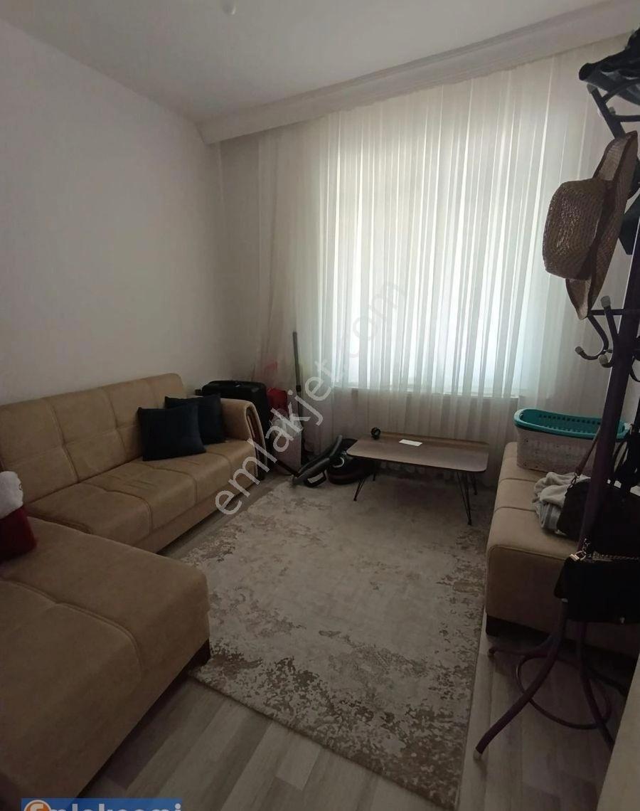 Nefise Sultan'da Satılık 2+1 Daire, Zemin Kat, 115m² - Görsel 11