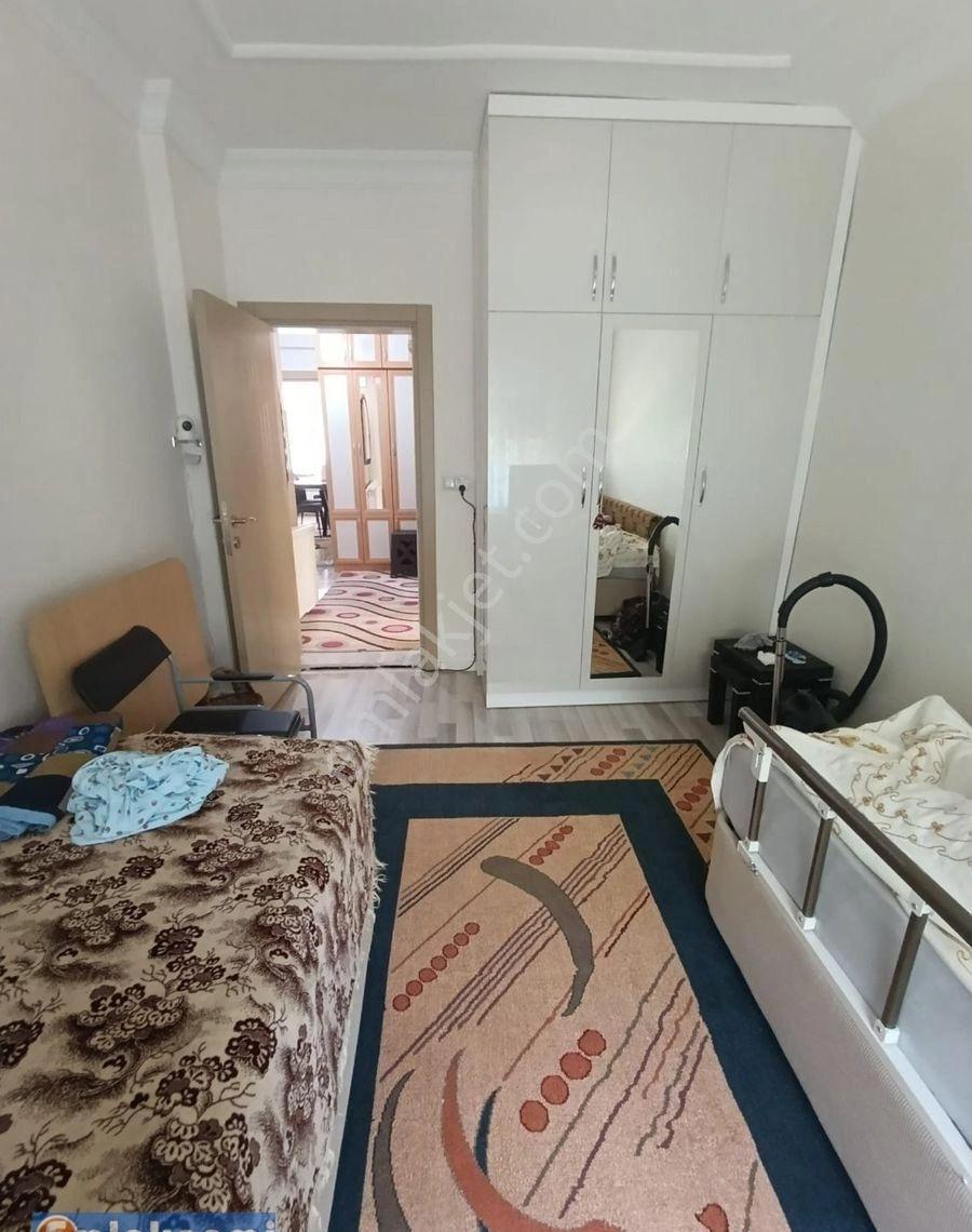 Emlaknomi'den Nefise Sultan Mah.3+1 Arakat Masrafsız 140m2 Cam Balkon Panjur Klima Duvar Kağıt - Görsel 13
