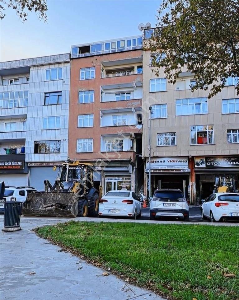 Kağıthane Mehmet Akif Ersoy Mahallesi Merkezi Lokasyon 1+1.5