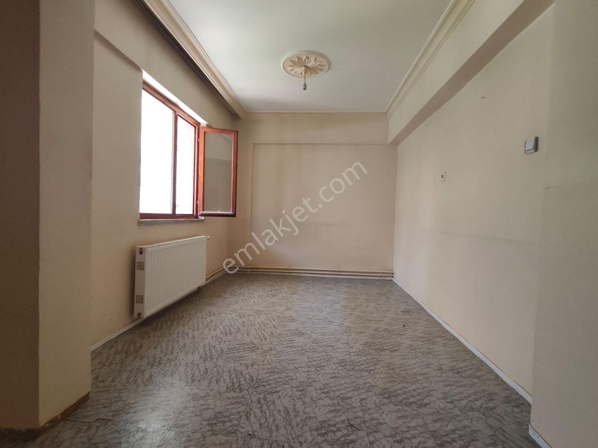 Yılmaz Gayrımenkulden 4+1 Dubleks Sıncan Merkez Geniş Metre Kare Ön Cephe Fıyat 2.850 Bın - Görsel 25