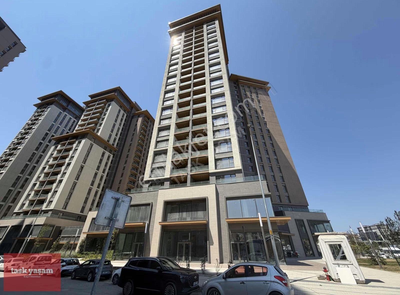 Kadıköy Emlakkonut 20.katşerefiyeli E5 Manzara Satılık 3+1 Daire - Görsel 21