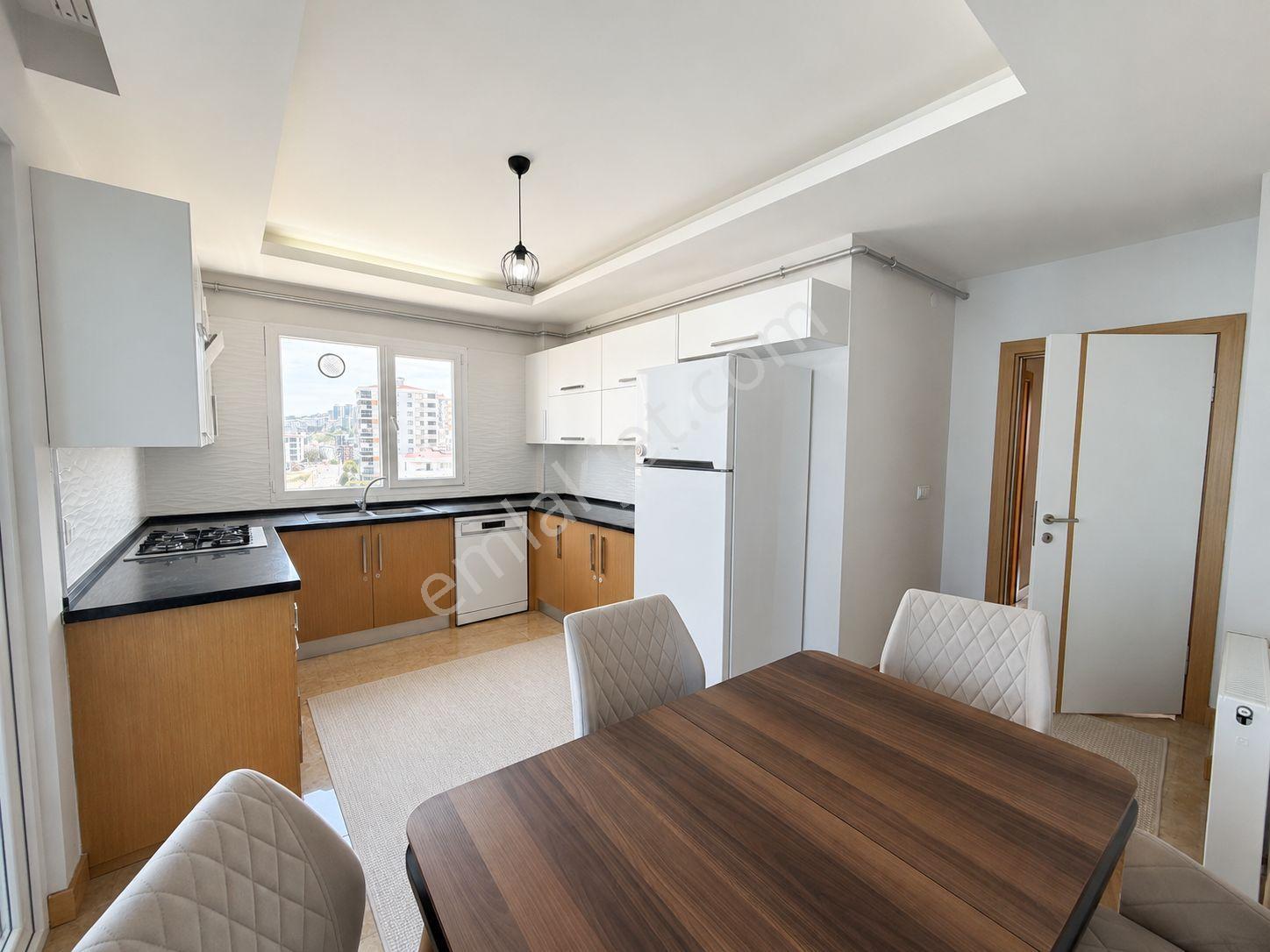 Site İçi Deniz Manzaralı Geniş 3+1 Satılık Daire - Görsel 8