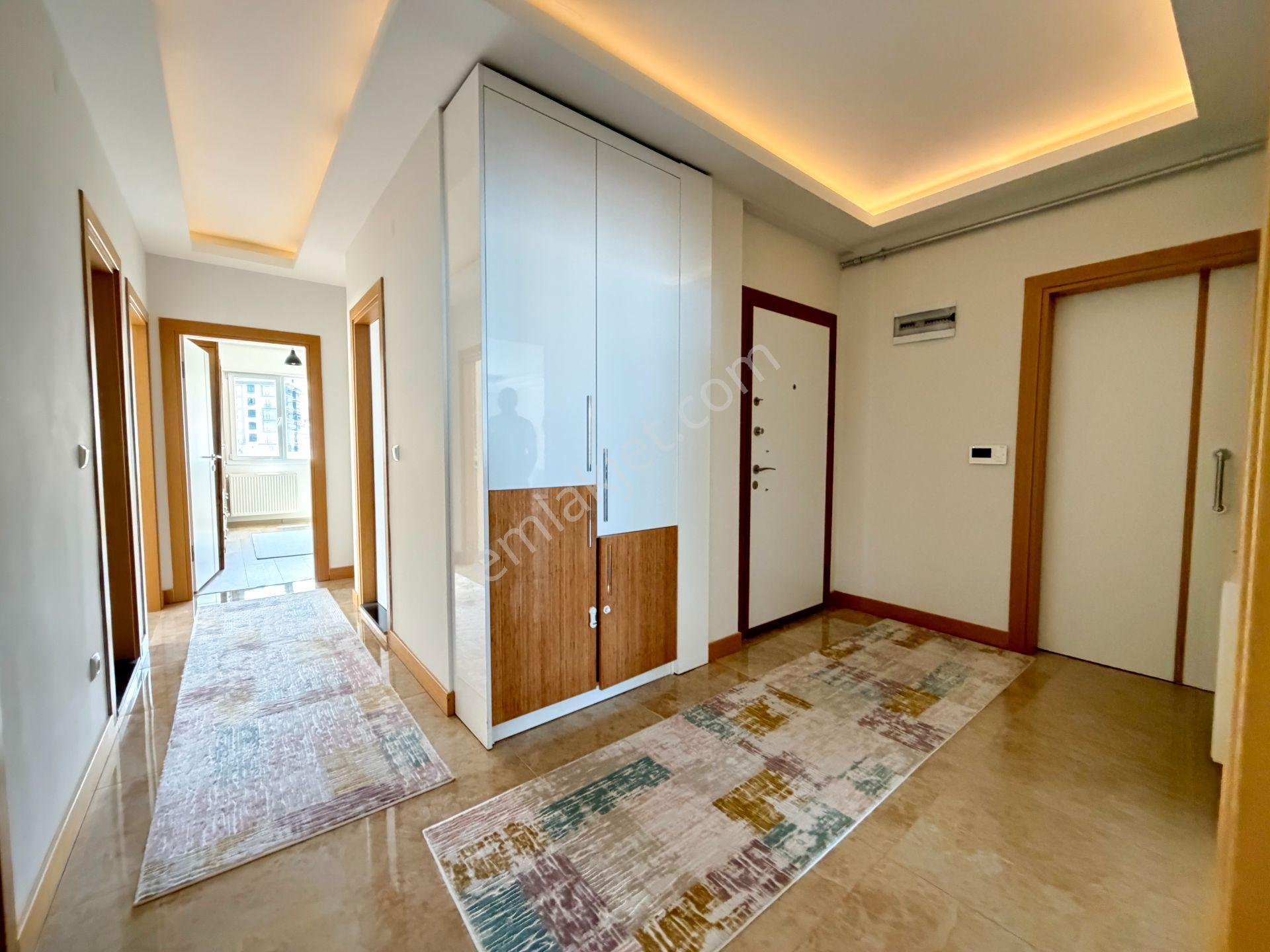 Site İçi Deniz Manzaralı Geniş 3+1 Satılık Daire - Görsel 28