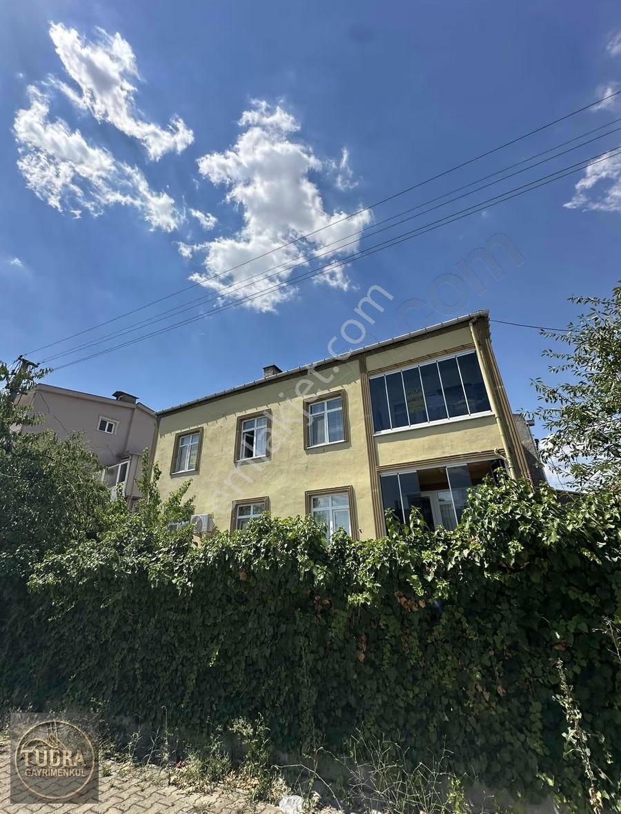 Tuğra'dan Yeşiltepe Mahallesinde 3+1 Satılık Müstakil Daire - Görsel 3