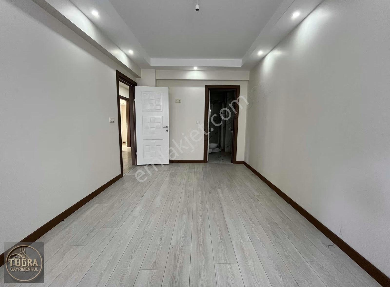 Tuğradan Hatip'de Site İçerisinde 3+1 Ebeveyn Banyolu Daire - Görsel 7