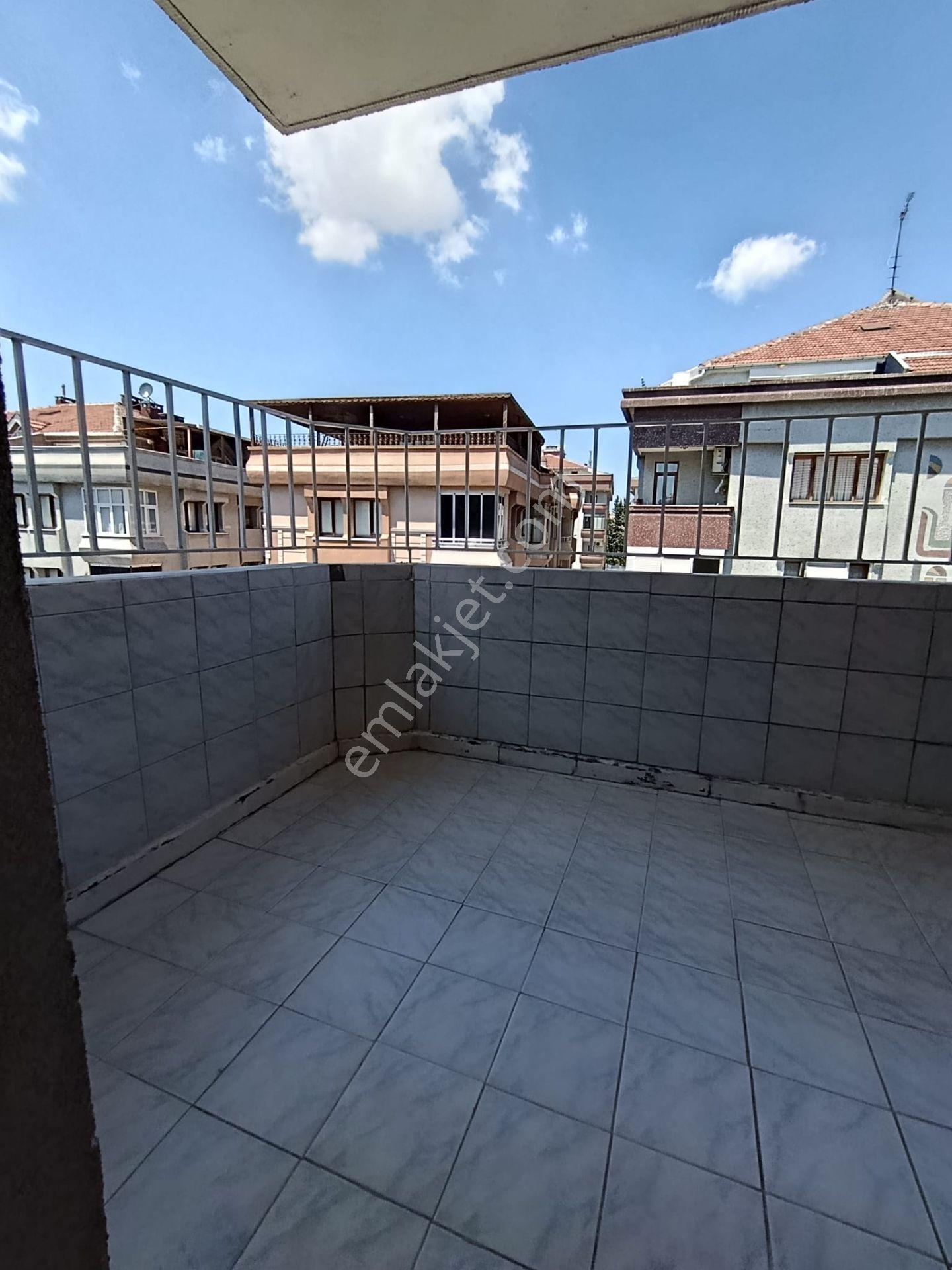 Bahçelievlerde Satılık 4+2 Geniş Dubleks Daire - Görsel 30