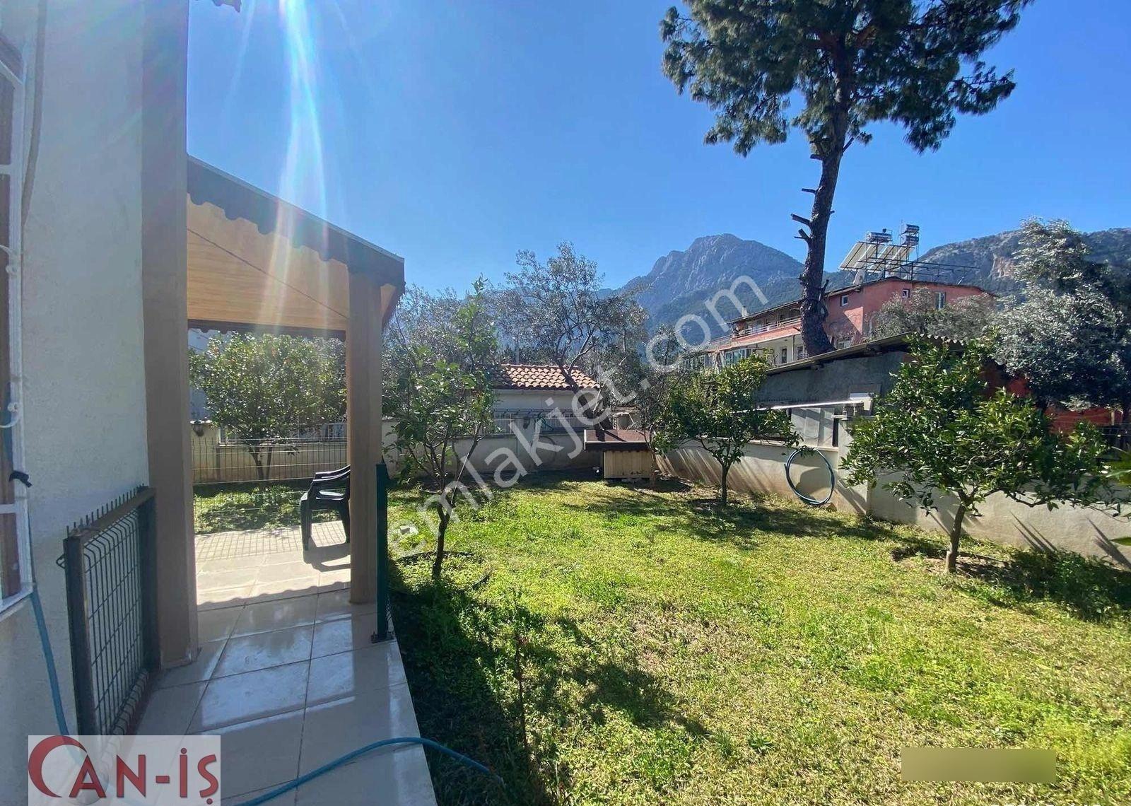 Göynükte Çift Tapulu Müstakil Villa Merkezde Can-iş Emlak - Görsel 26