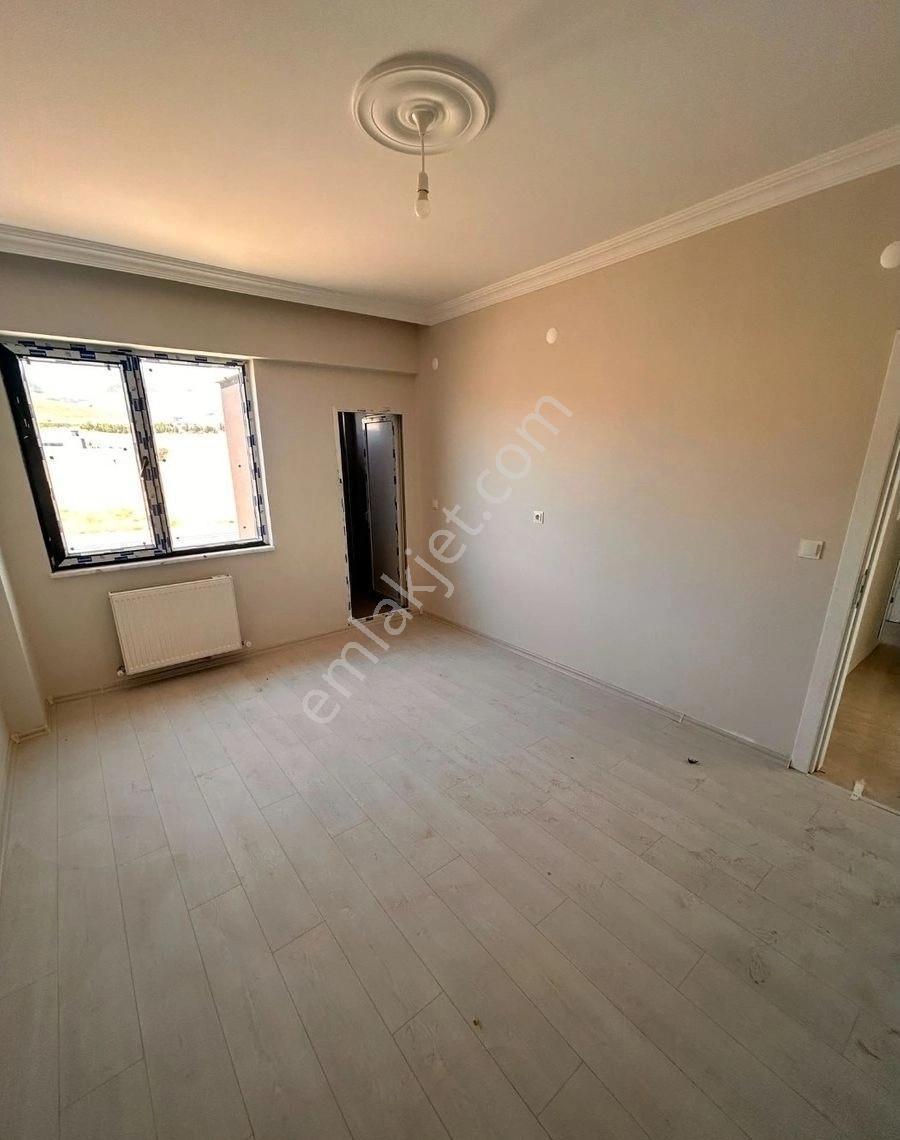 Site İçerisinde Satılık Develi Manzaralı Daire - Görsel 4
