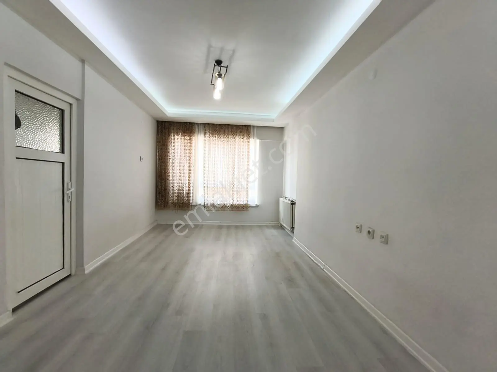 Acilll!! Fiyat Düştü!! Full Yapılı Acil Satılık Daire - Görsel 4