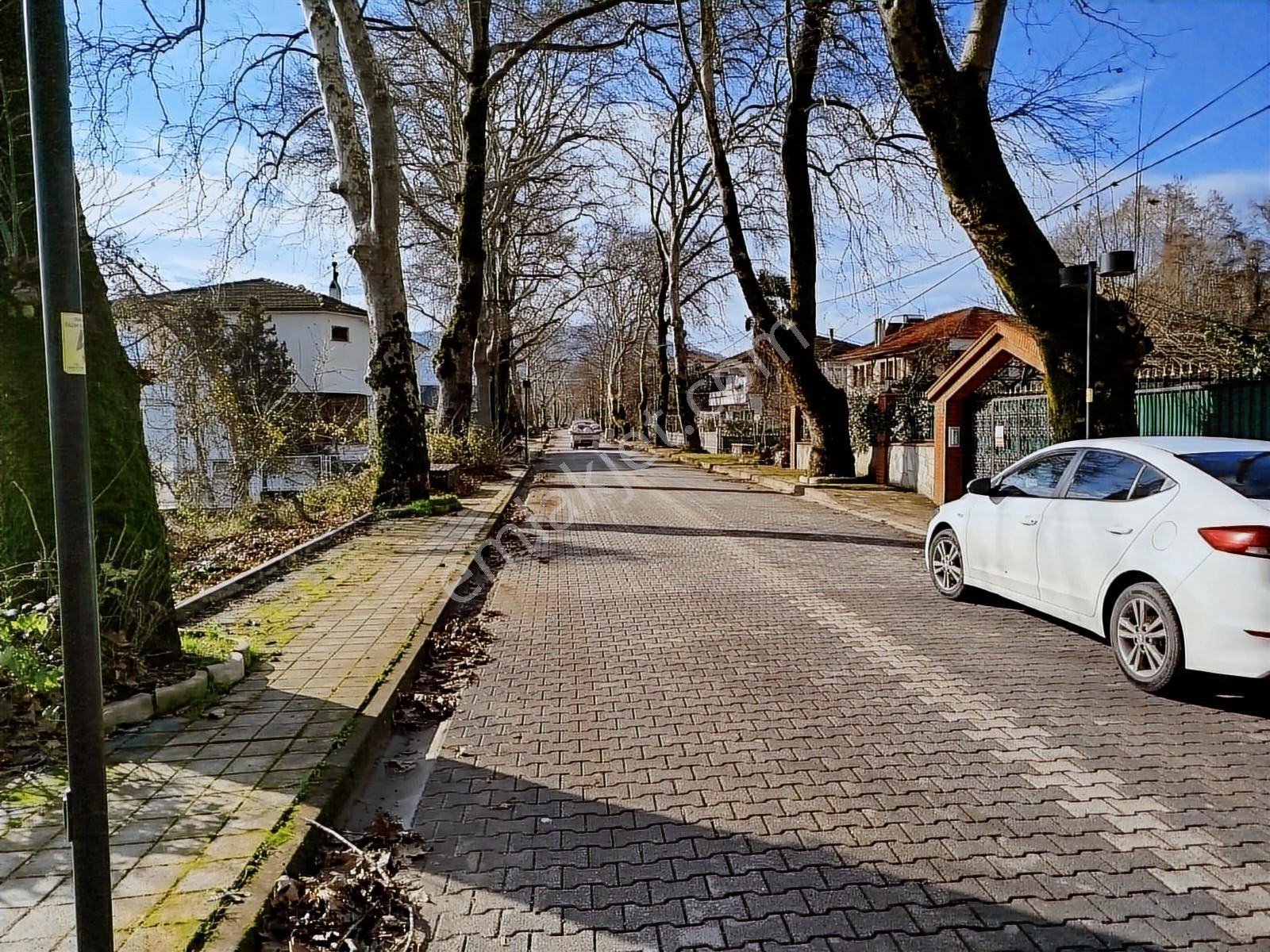 Yalova Termal Yenimahlle'de Yatırımcıya Özel 11.485 M² Arazi - Görsel 9