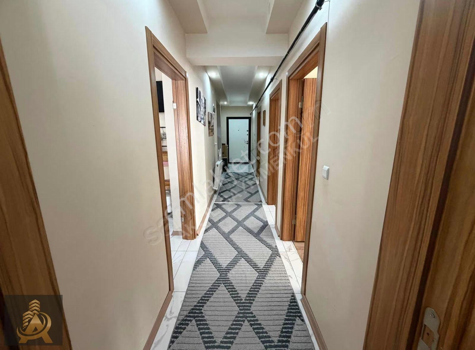 Akçil'den 7/24 Güvenlikli Site İçerisinde 134 M2 Ara Kat 3+1 - Görsel 2