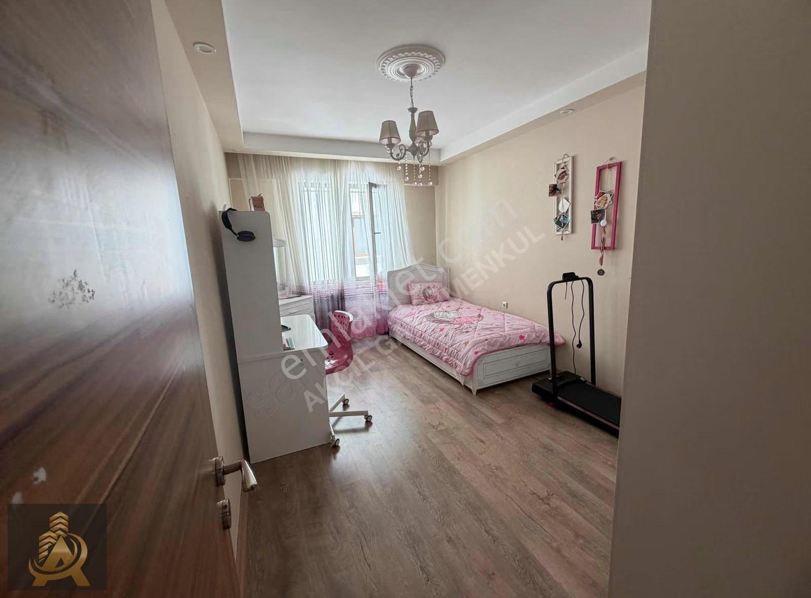Akçil'den 7/24 Güvenlikli Site İçerisinde 134 M2 Ara Kat 3+1 - Görsel 7