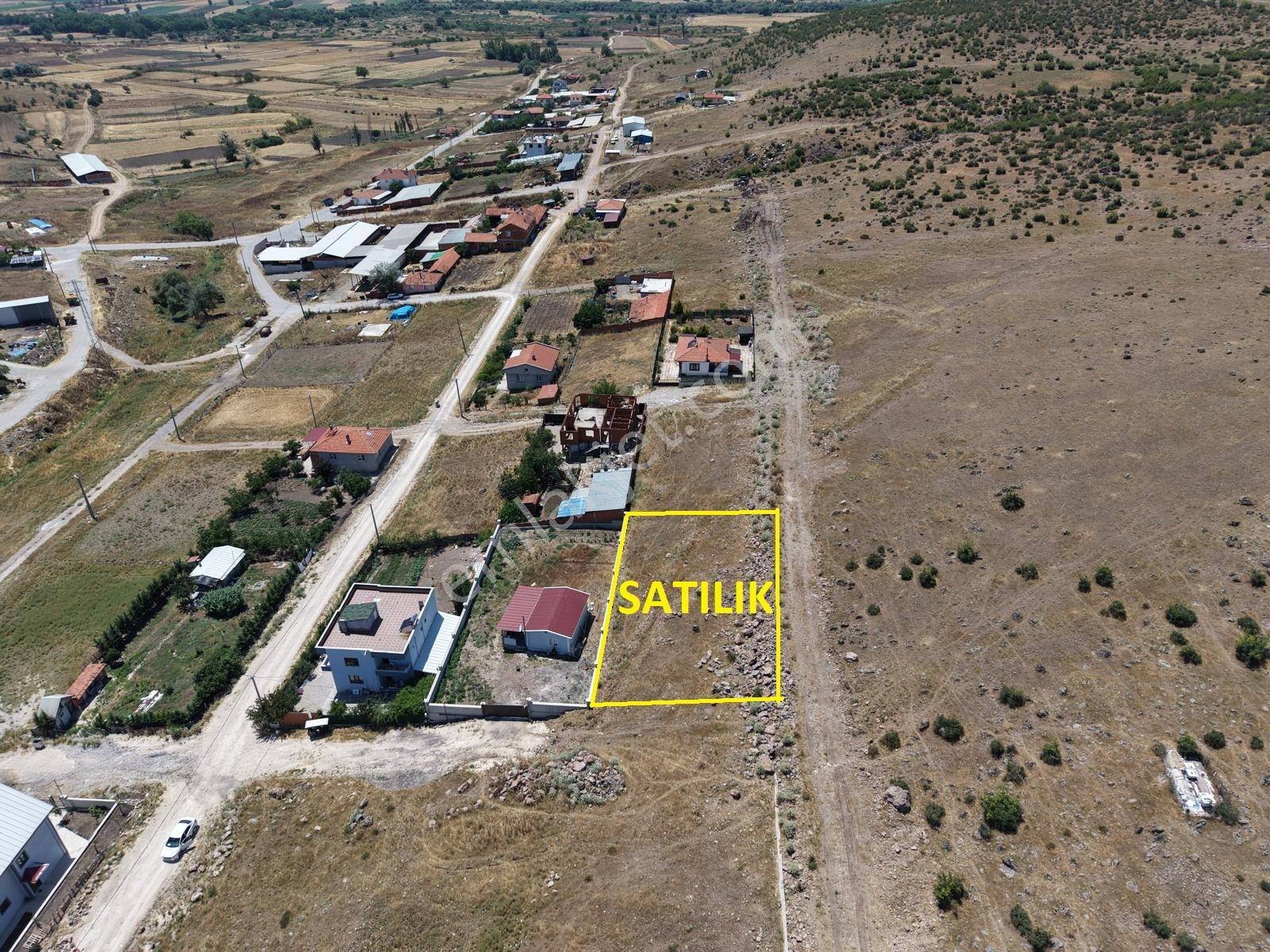 Esa Gayrimenkul'den Nergiz Mahallesinde Köşe Arsa