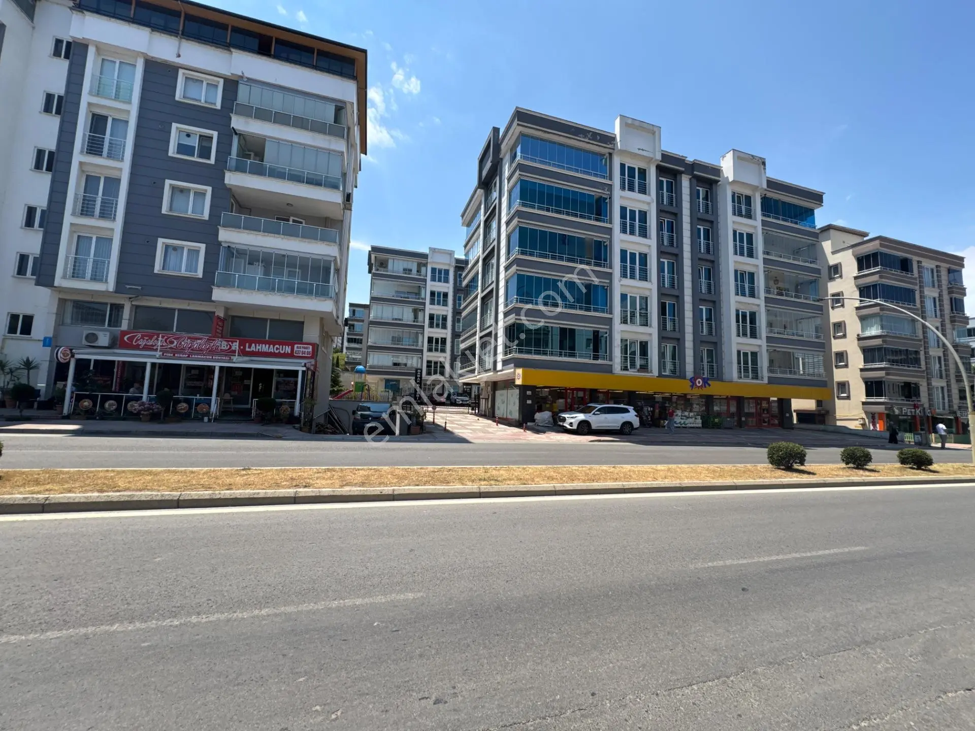 Atakum Cağaoloğlun'da Satılık Site İçinde Balkonlu Ferah 3+1 Daire - Görsel 4