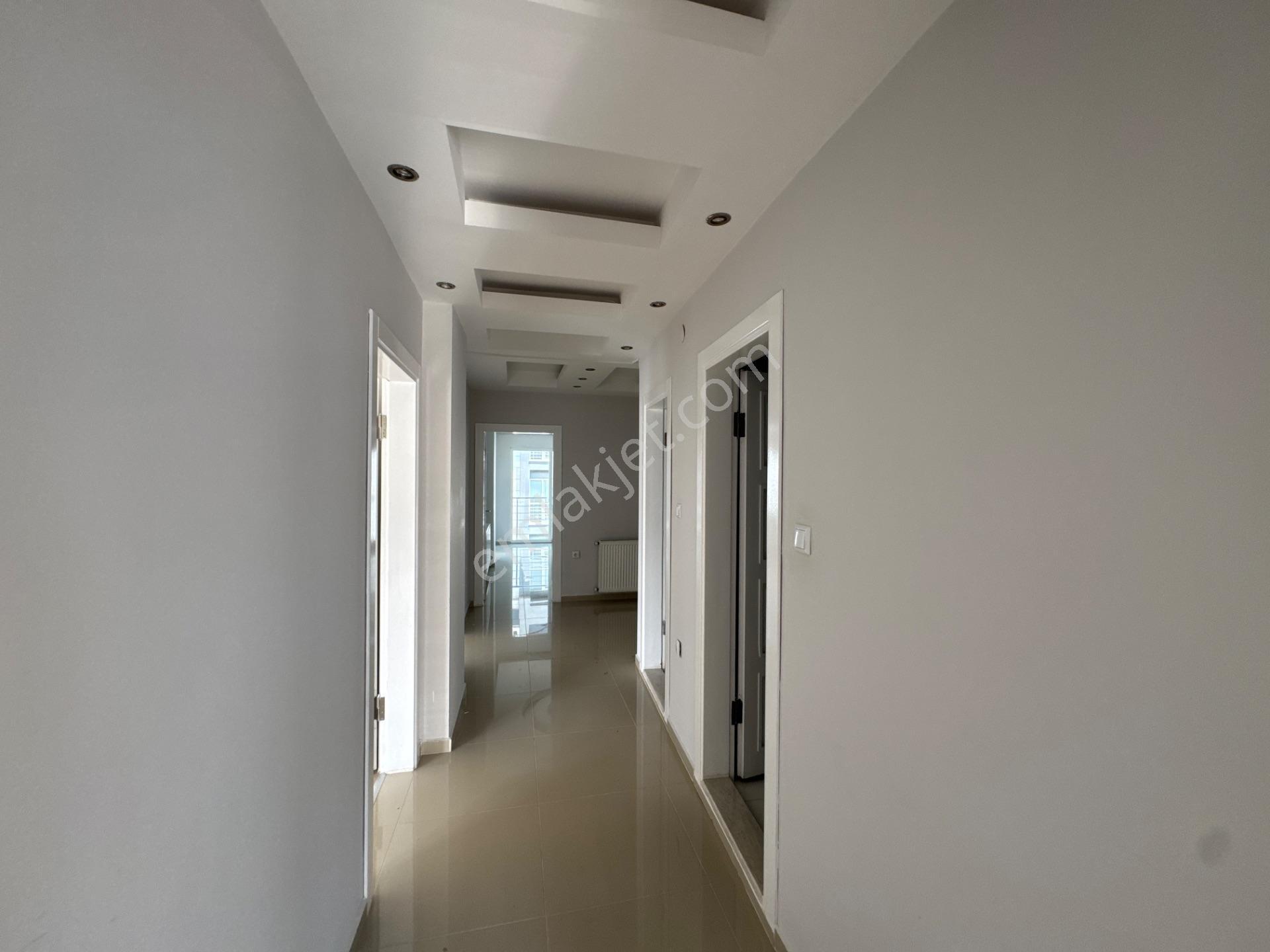 Atakum Cağaoloğlun'da Satılık Site İçinde Balkonlu Ferah 3+1 Daire - Görsel 33