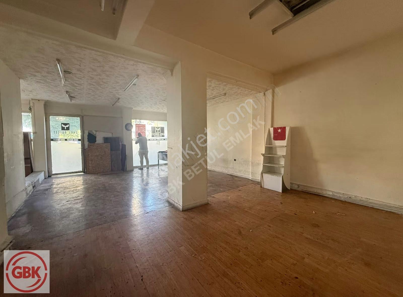 Çankaya Bağlar Cad. İşlek Konumda 210 M² Cadde Cepheli Dükkan - Görsel 14
