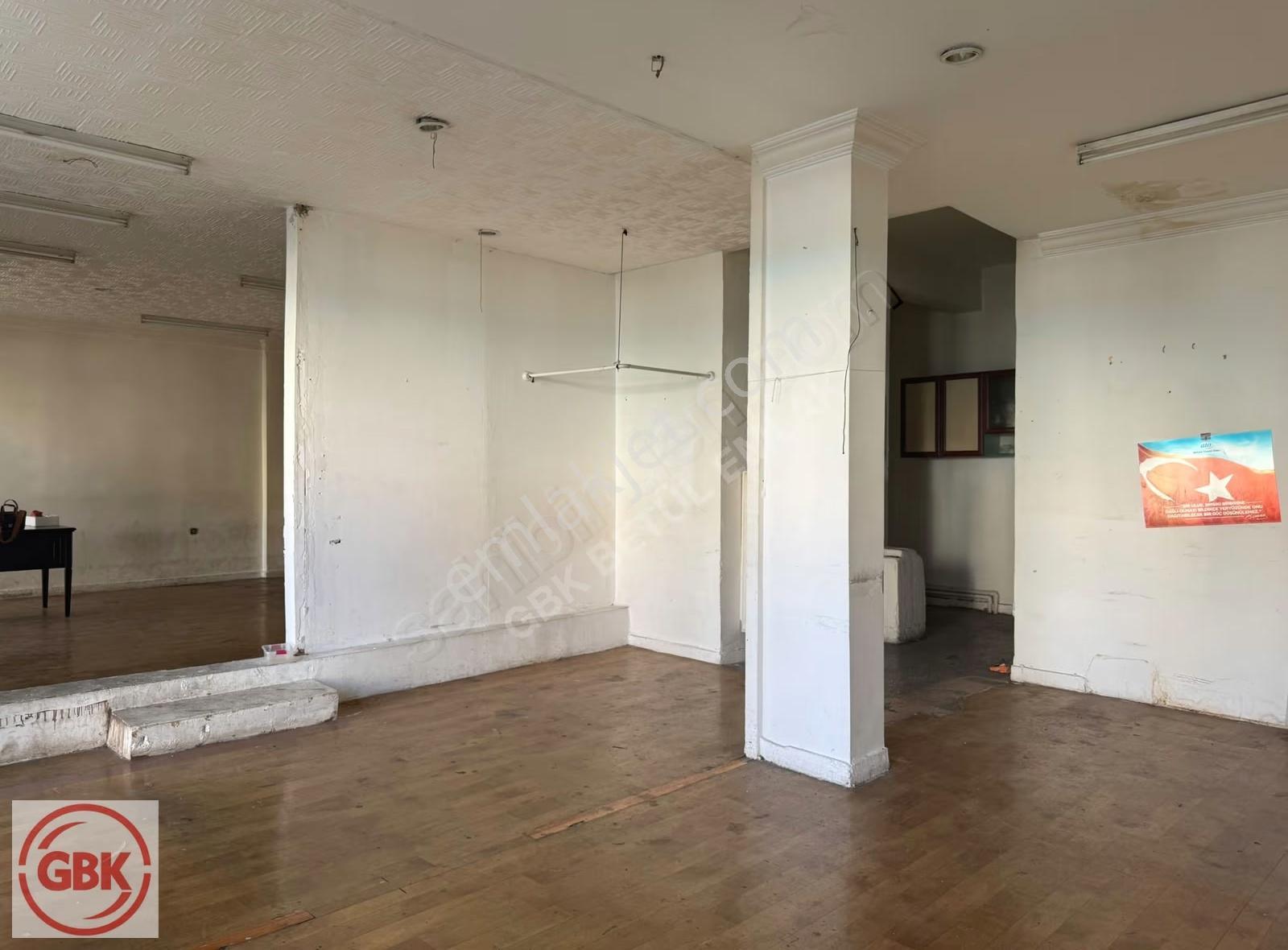 Çankaya Bağlar Cad. İşlek Konumda 210 M² Cadde Cepheli Dükkan - Görsel 15