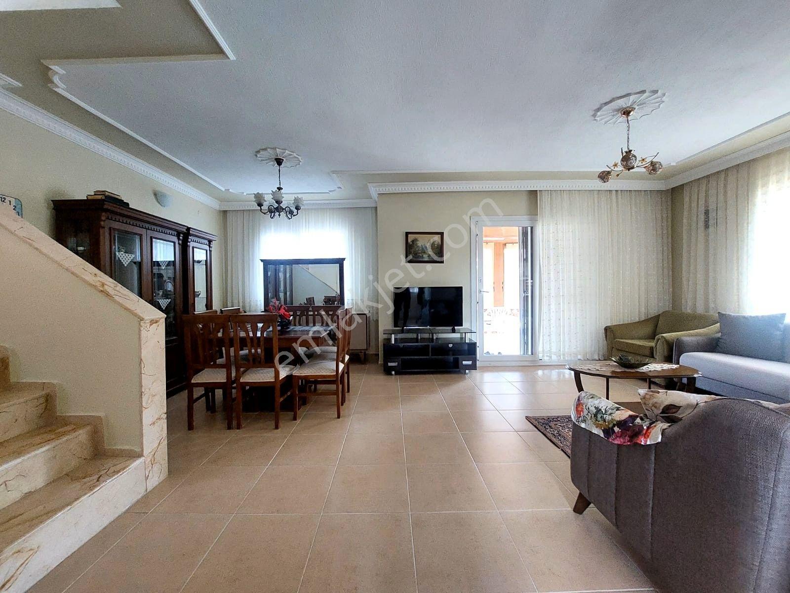 İzmir Seferihisar Ürkmez De Denize Yakın Satılık Müstakil Villa 4+1 - Görsel 19