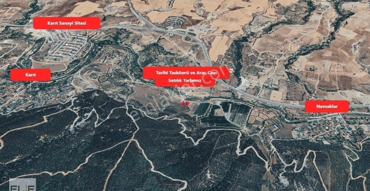 Karıt Tarihi Taşköprü'de Harika Manzaralı 1.813 M² Satılık Tarla - Görsel 5