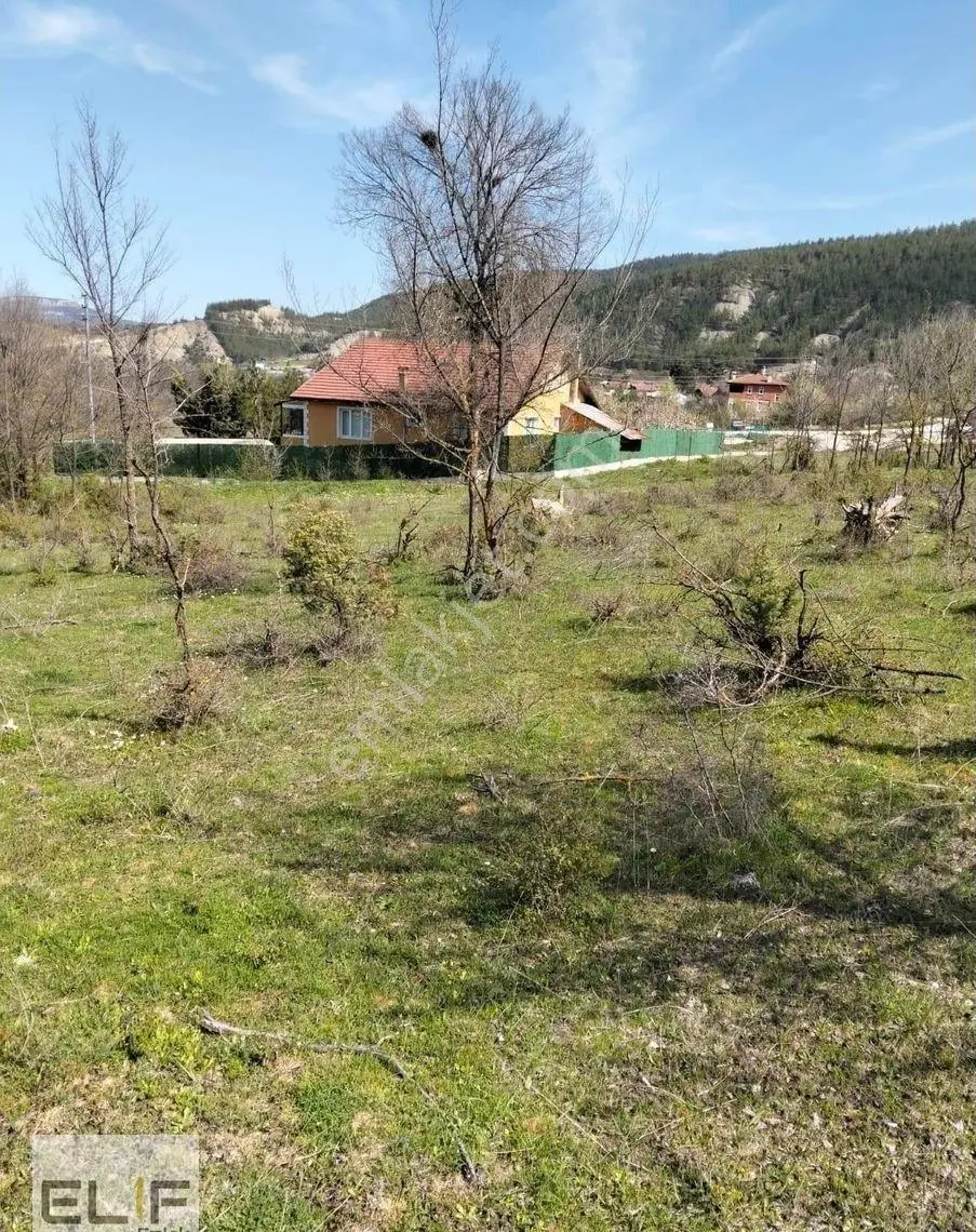 Galericiler Sitesi Alt Tarafında Yatırımlık 6459m² Satılık Tarla