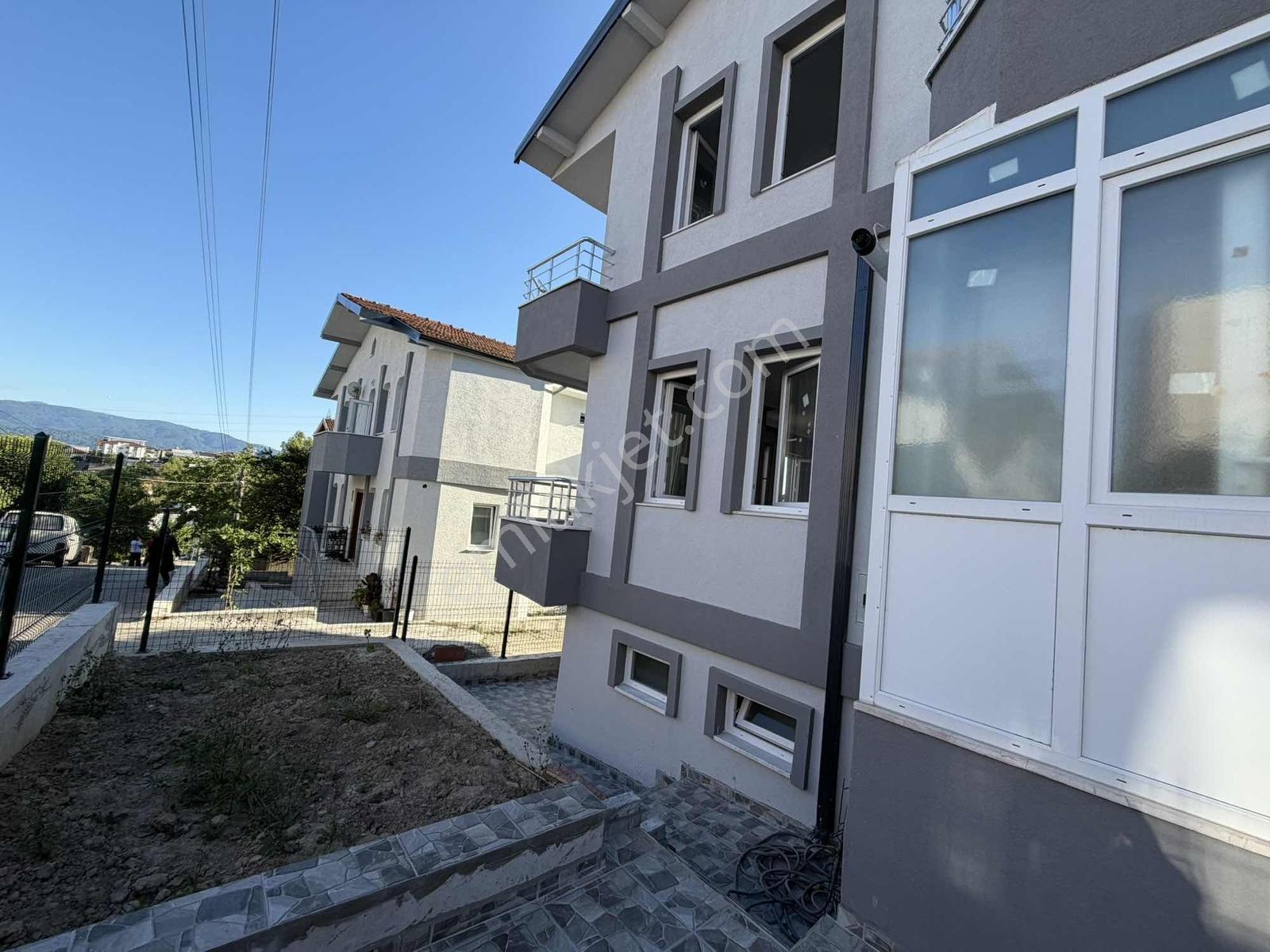 Kiralık Villa Erenler 3+1 Site İçi Müstakil Bahçe - Görsel 6