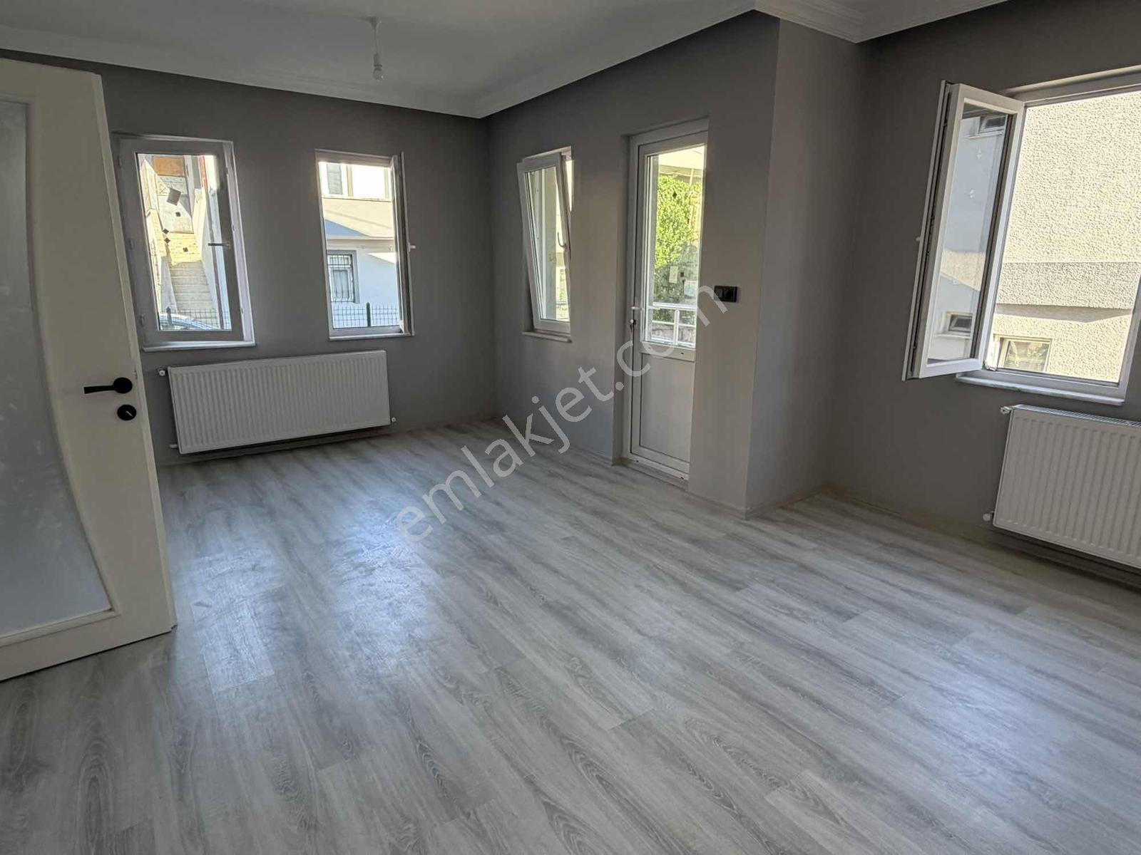 Kiralık Villa Erenler 3+1 Site İçi Müstakil Bahçe - Görsel 10
