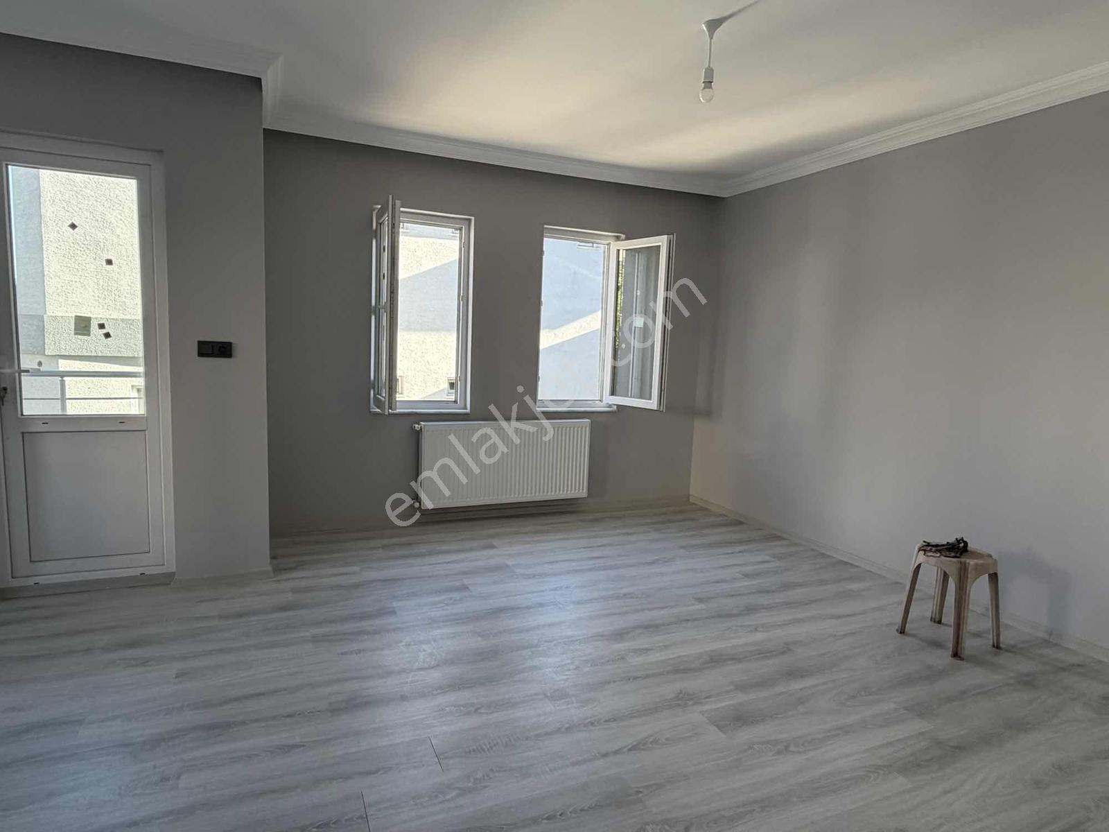 Kiralık Villa Erenler 3+1 Site İçi Müstakil Bahçe - Görsel 17