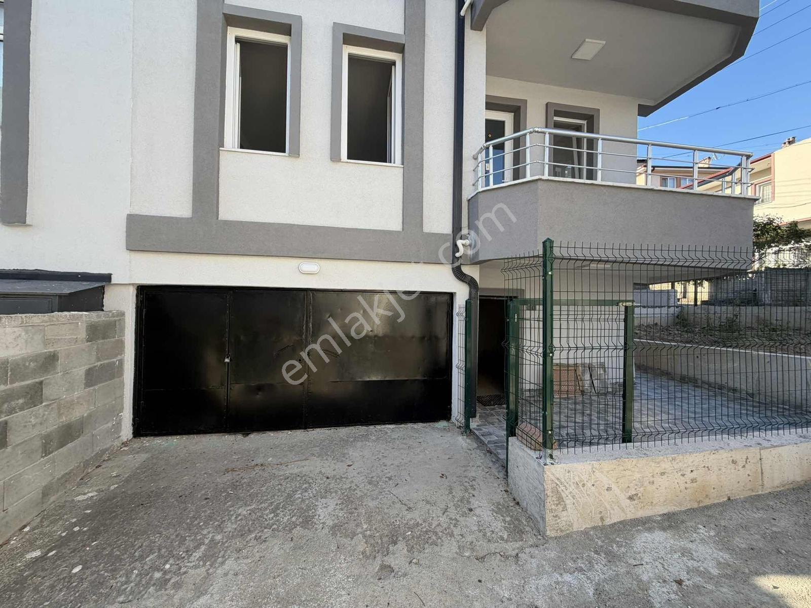 Kiralık Villa Erenler 3+1 Site İçi Müstakil Bahçe - Görsel 4