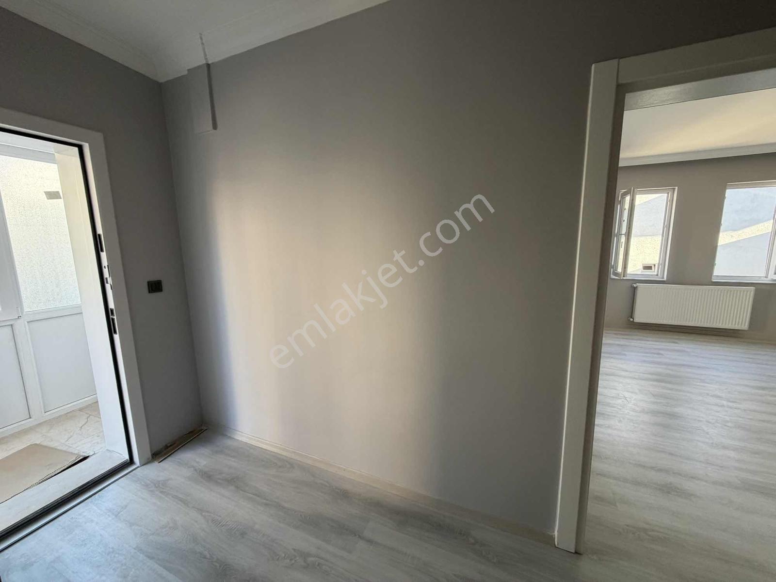 Kiralık Villa Erenler 3+1 Site İçi Müstakil Bahçe - Görsel 23